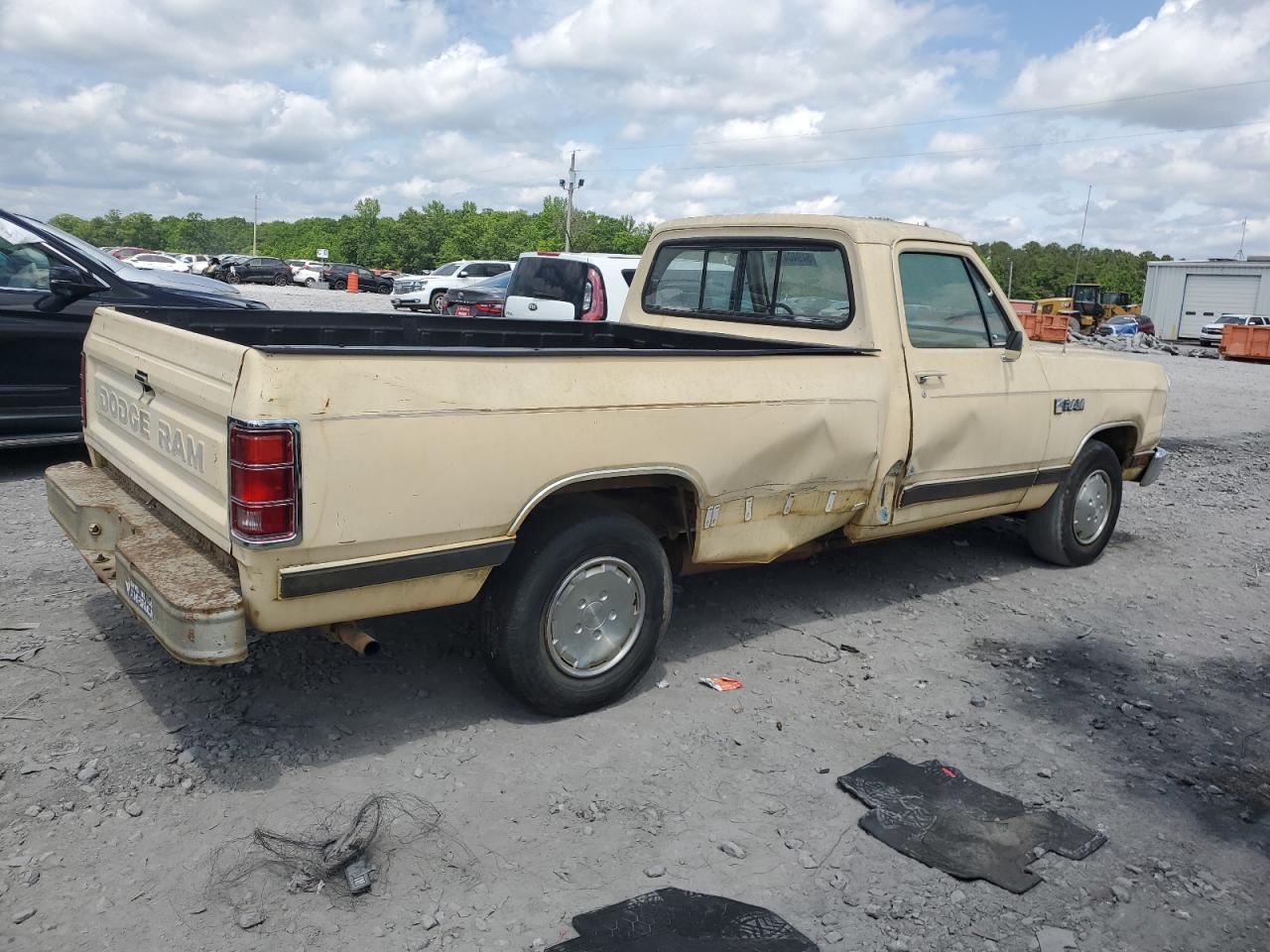 1986 Dodge D-series D100 Tan vin: 1B7FD04H7GS079440