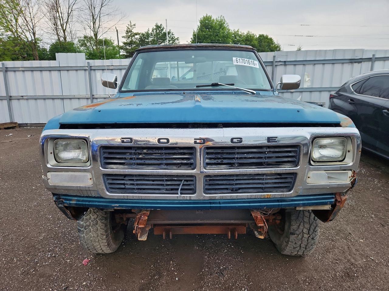 1986 Dodge D-series D100 Синий vin: 1B7FD04HXGS064088