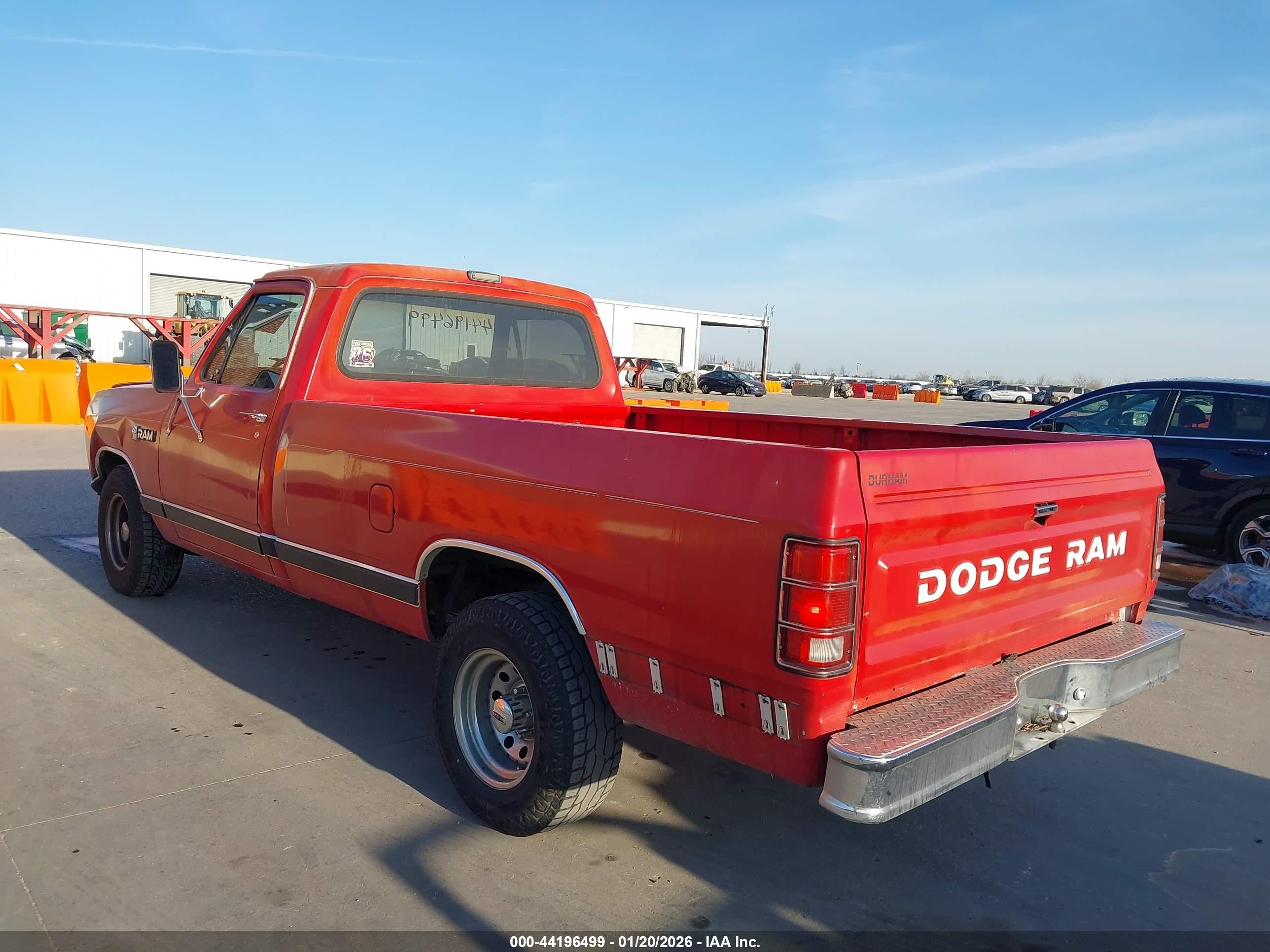 1987 Dodge D-series D100 Red vin: 1B7FD04T3HS518834