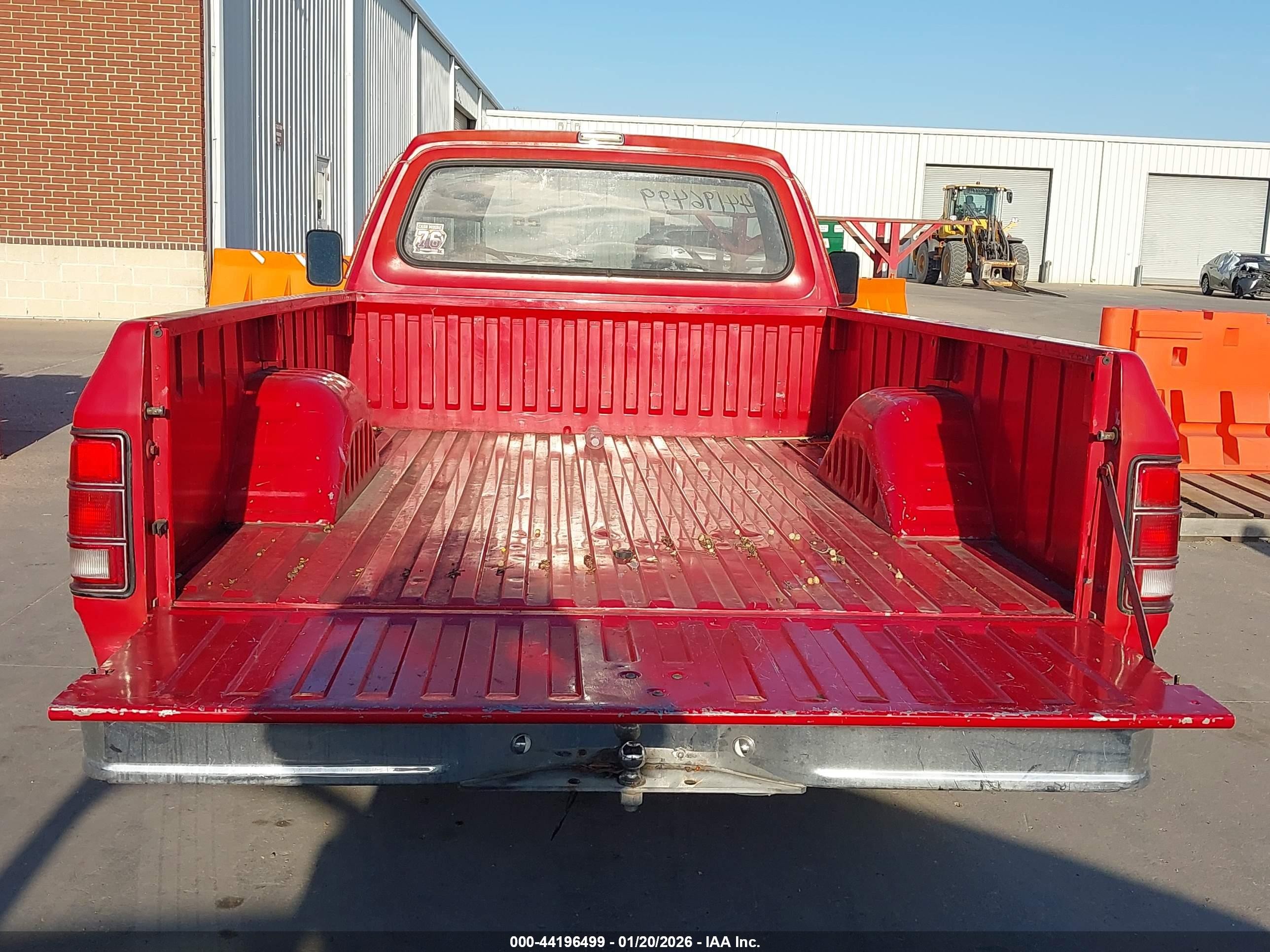 1987 Dodge D-series D100 Red vin: 1B7FD04T3HS518834
