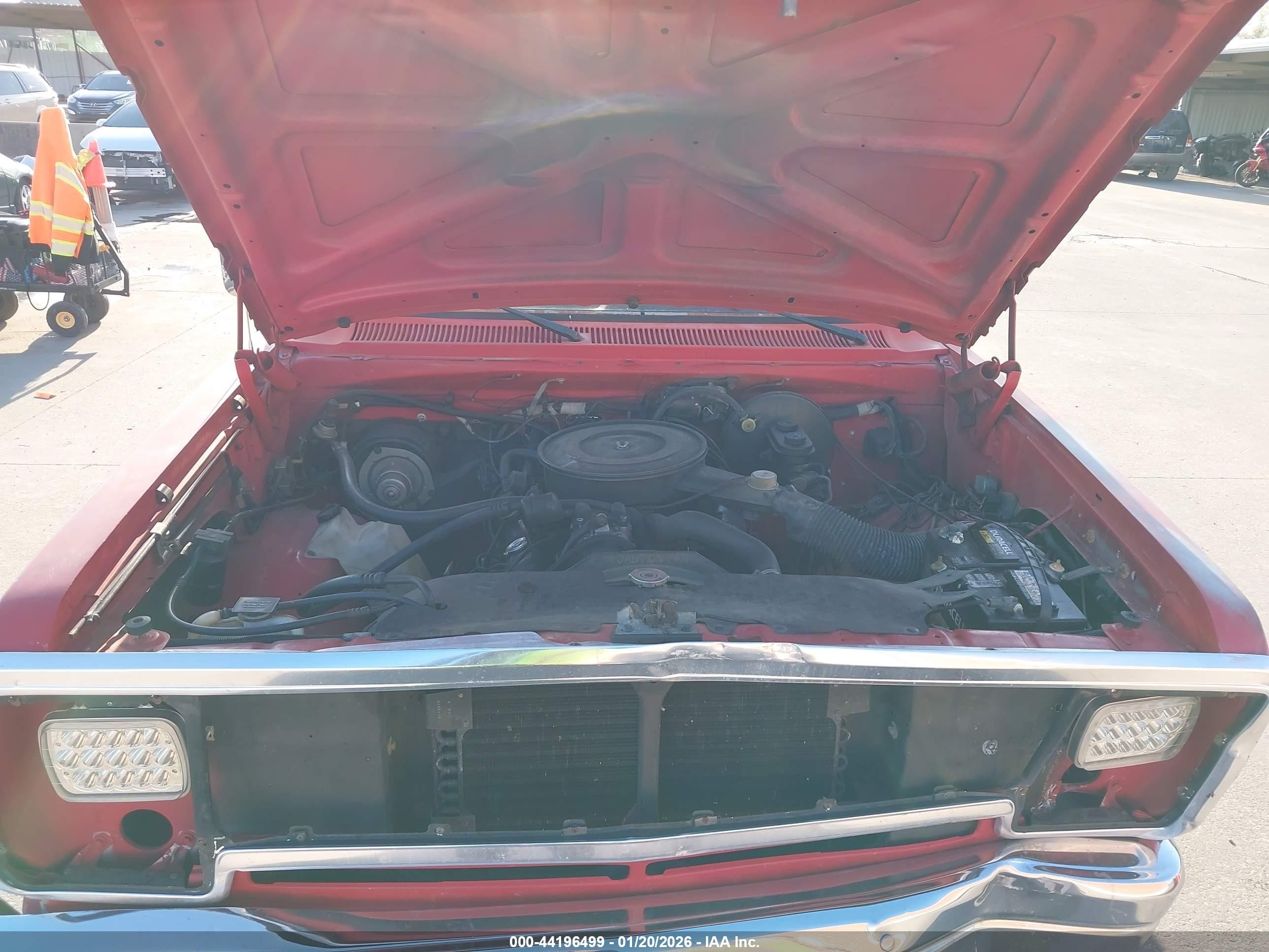 1987 Dodge D-series D100 Red vin: 1B7FD04T3HS518834