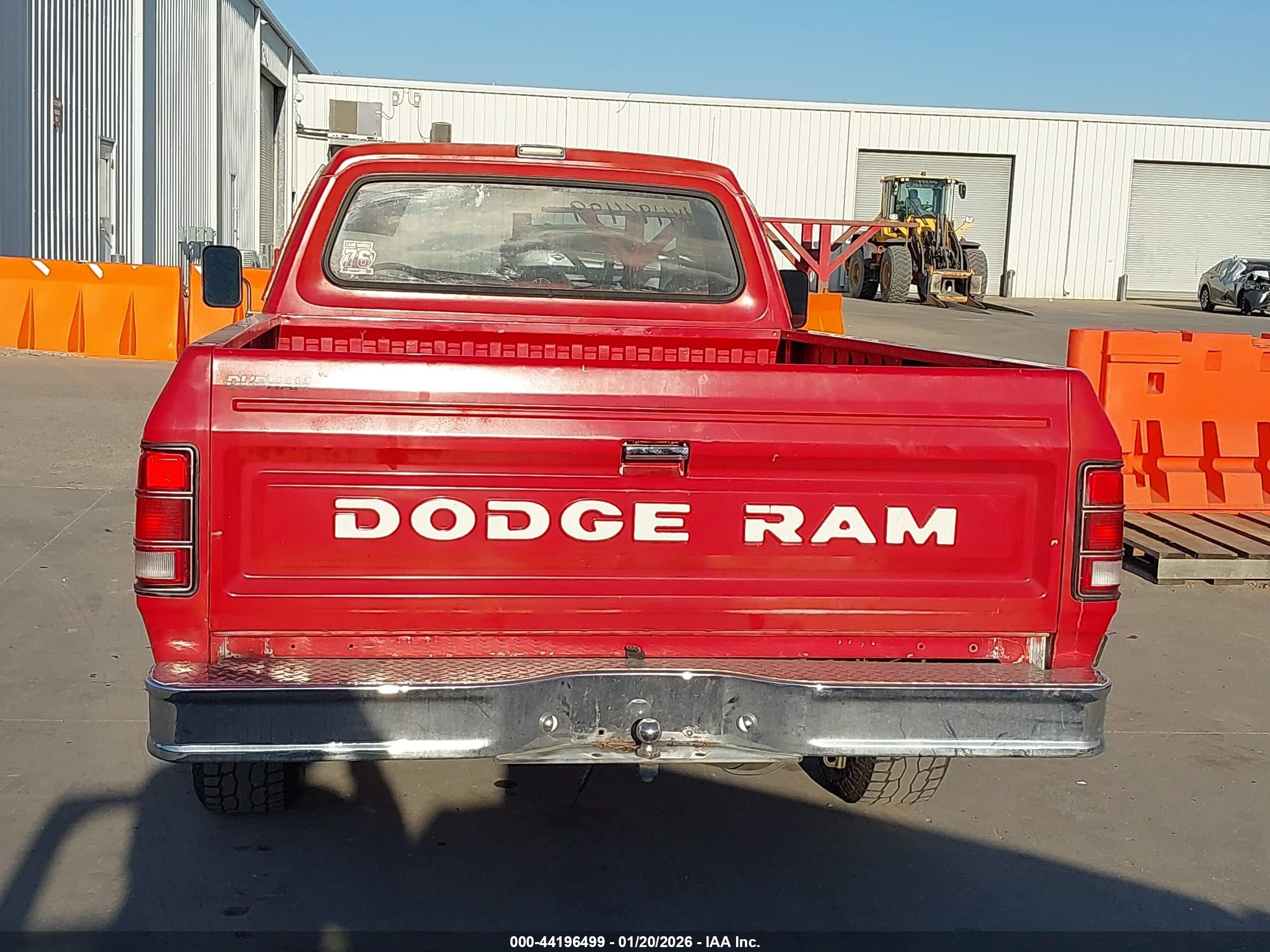 1987 Dodge D-series D100 Red vin: 1B7FD04T3HS518834