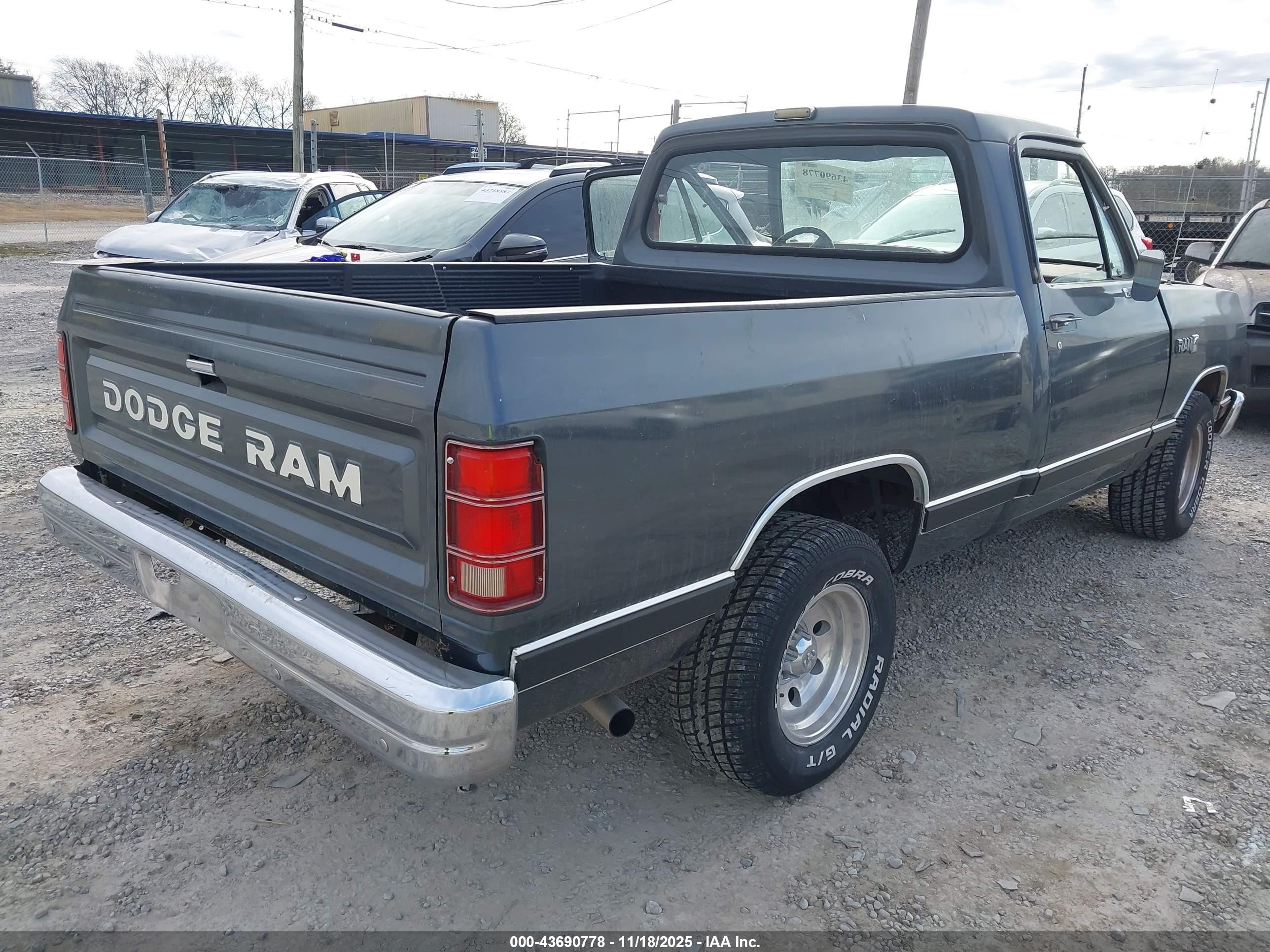 1987 Dodge D-series D100 Gray vin: 1B7FD04T4HS490638