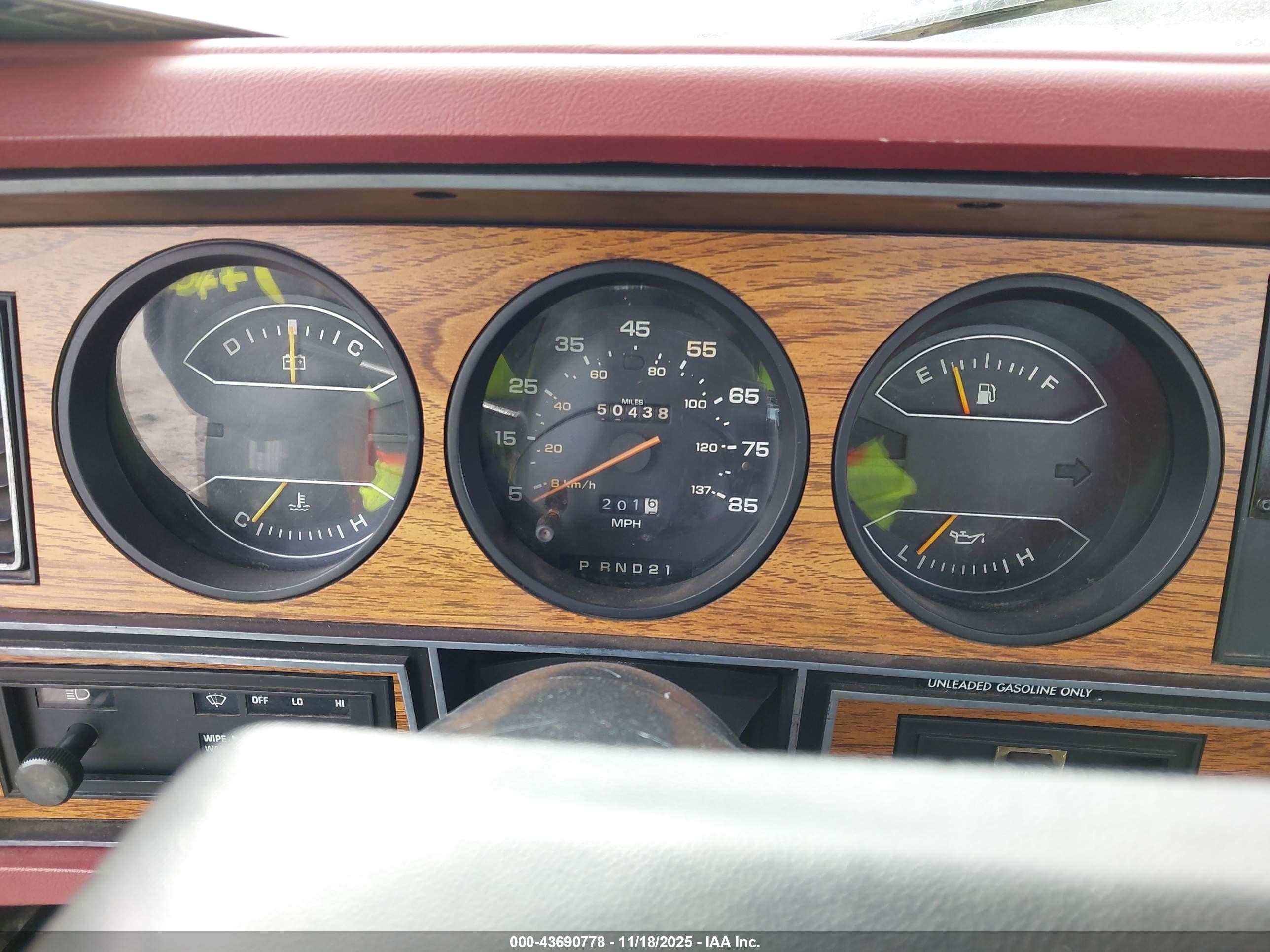 1987 Dodge D-series D100 Gray vin: 1B7FD04T4HS490638