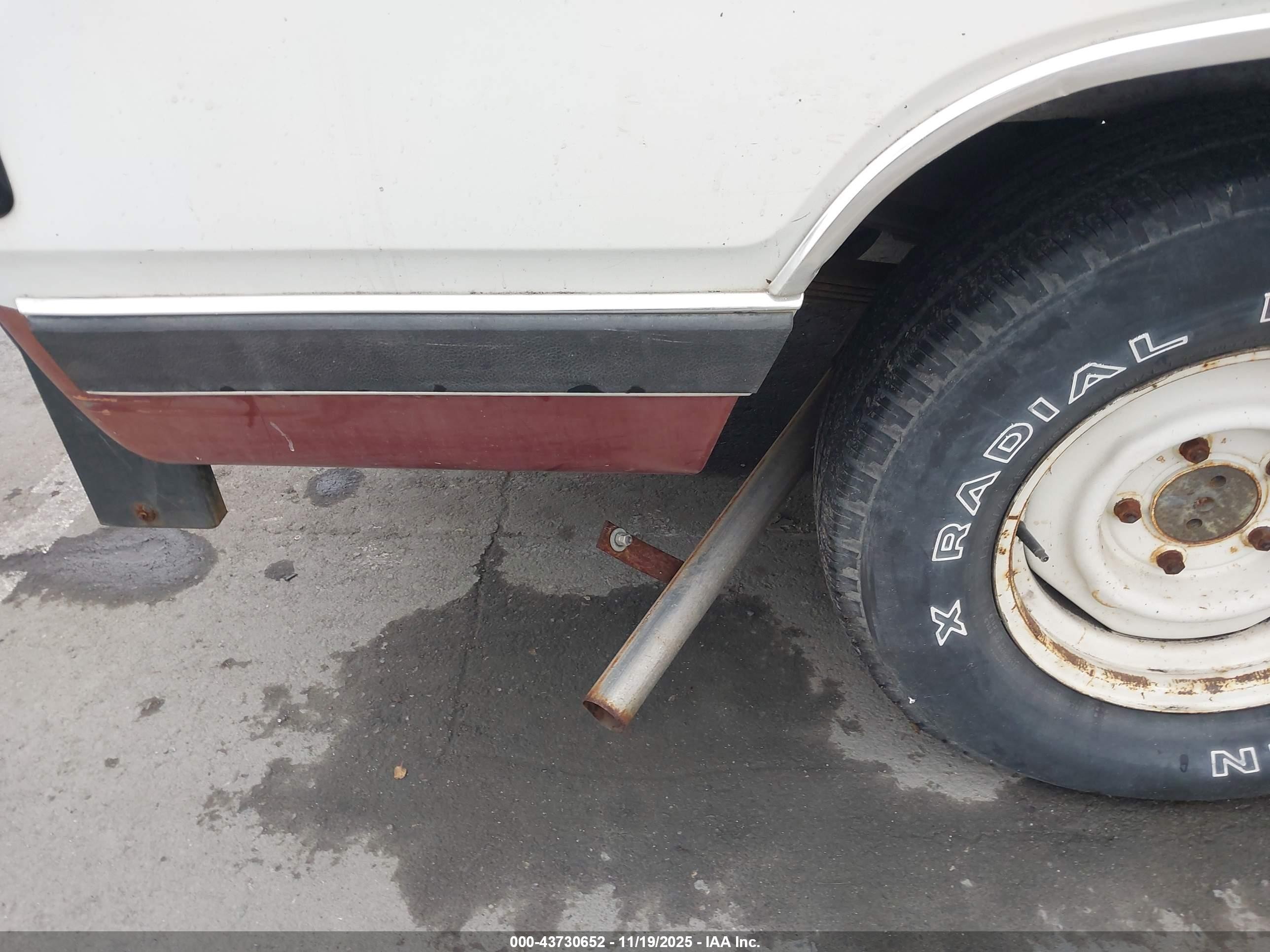 1986 Dodge D-series D100 Burgundy vin: 1B7FD04W6GS087141