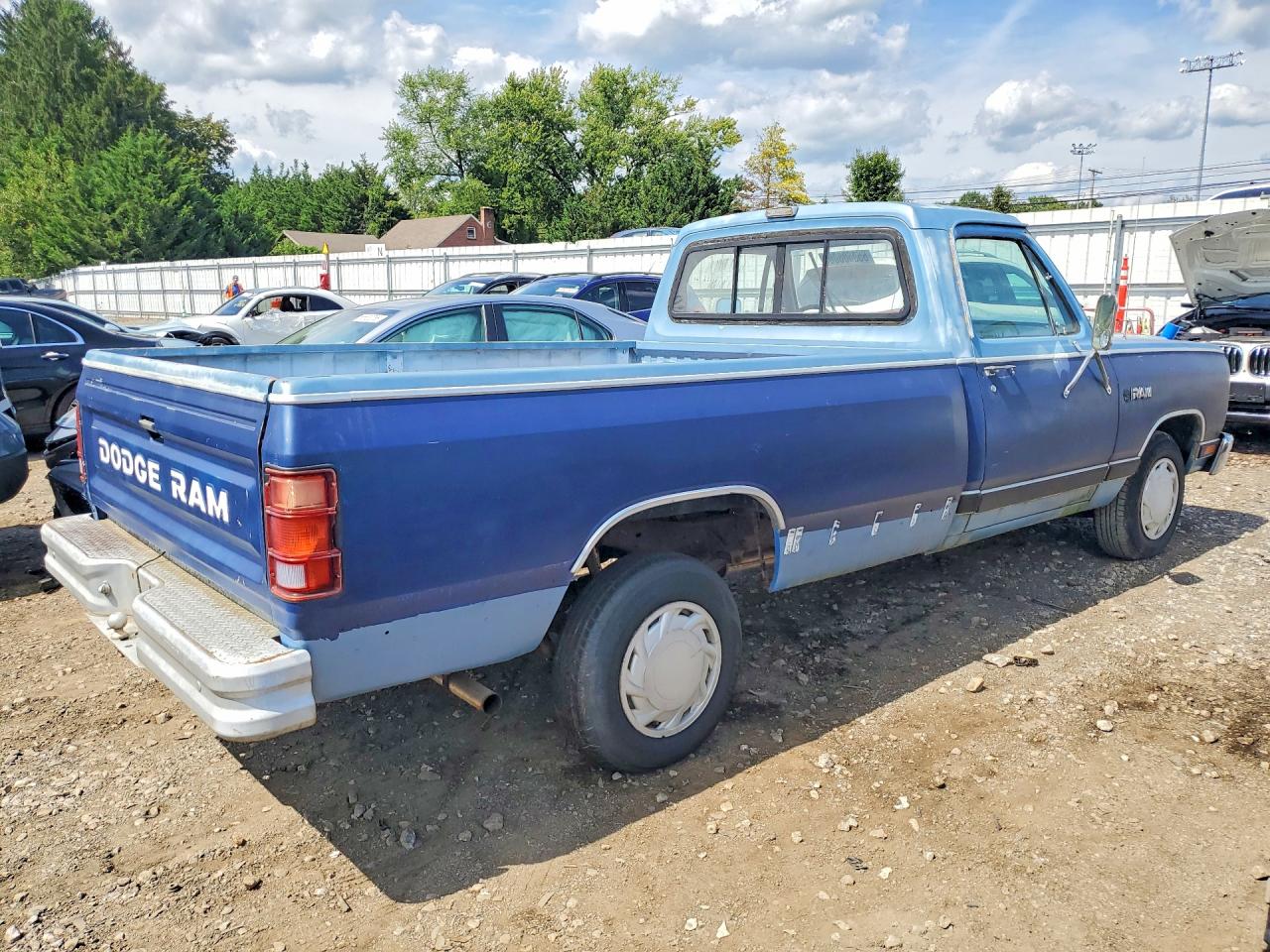 1987 Dodge D-series D150 Blue vin: 1B7FD14H2HS437745