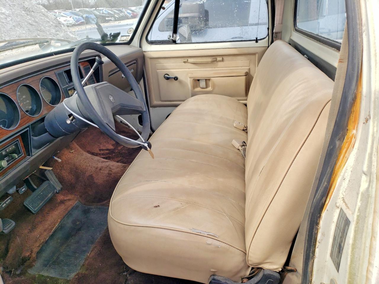 1984 Dodge D-series D150 White vin: 1B7FD14T1ES363265