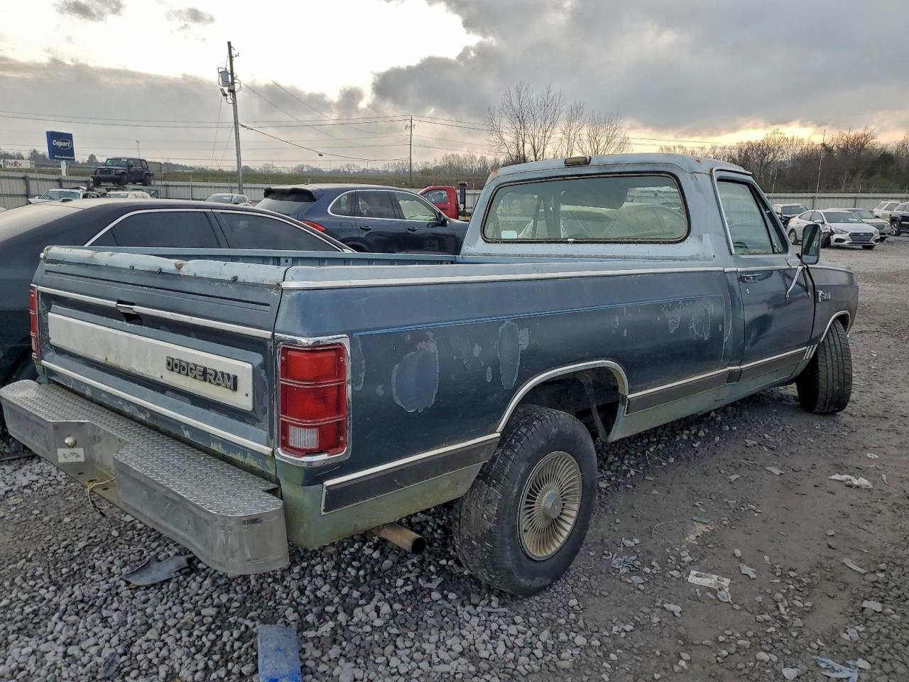 1987 Dodge D-series D150 Blue vin: 1B7FD14T2HS511430