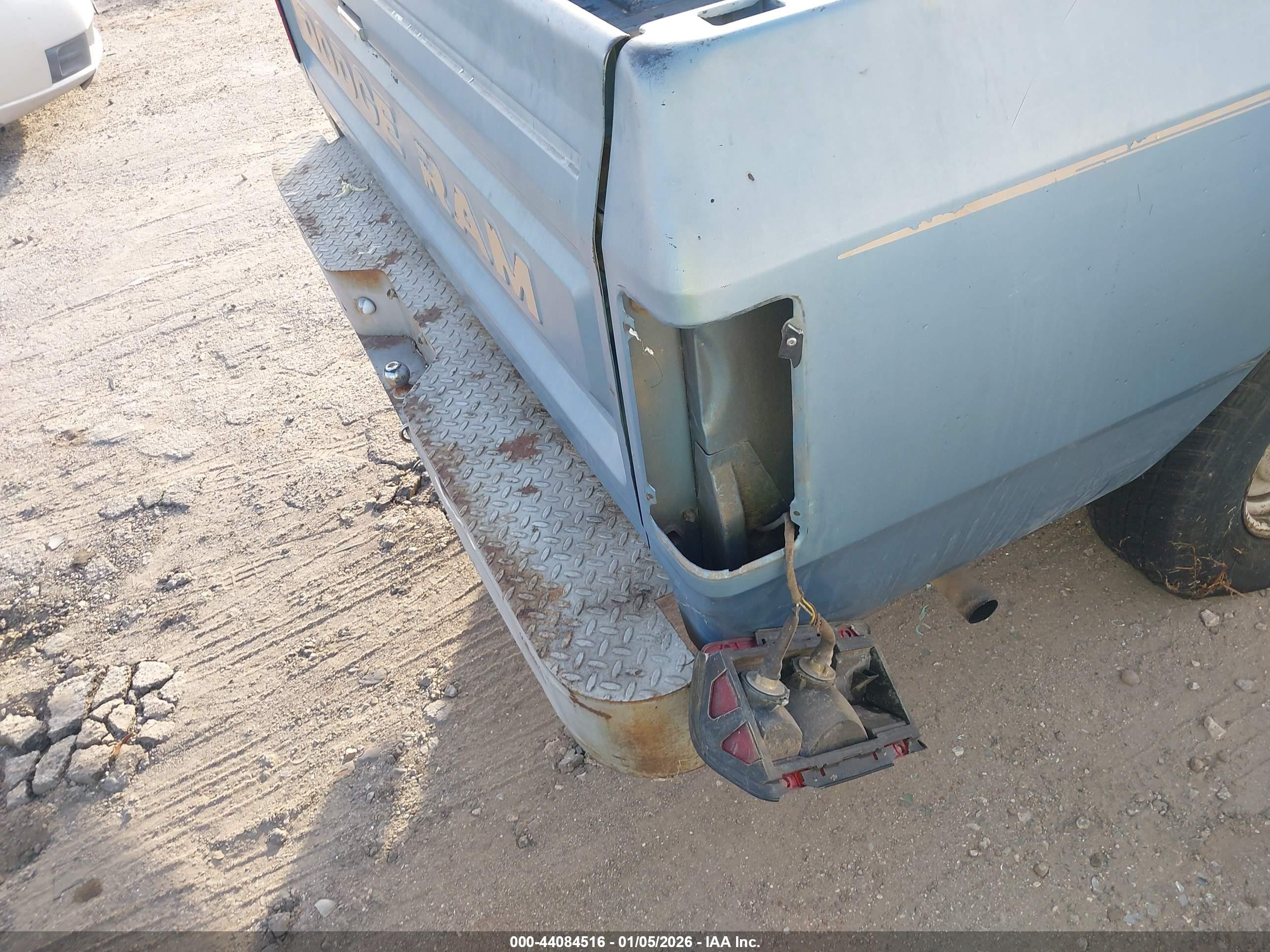 1985 Dodge D-series D100/d150 Blue vin: 1B7FD14T7FS536112