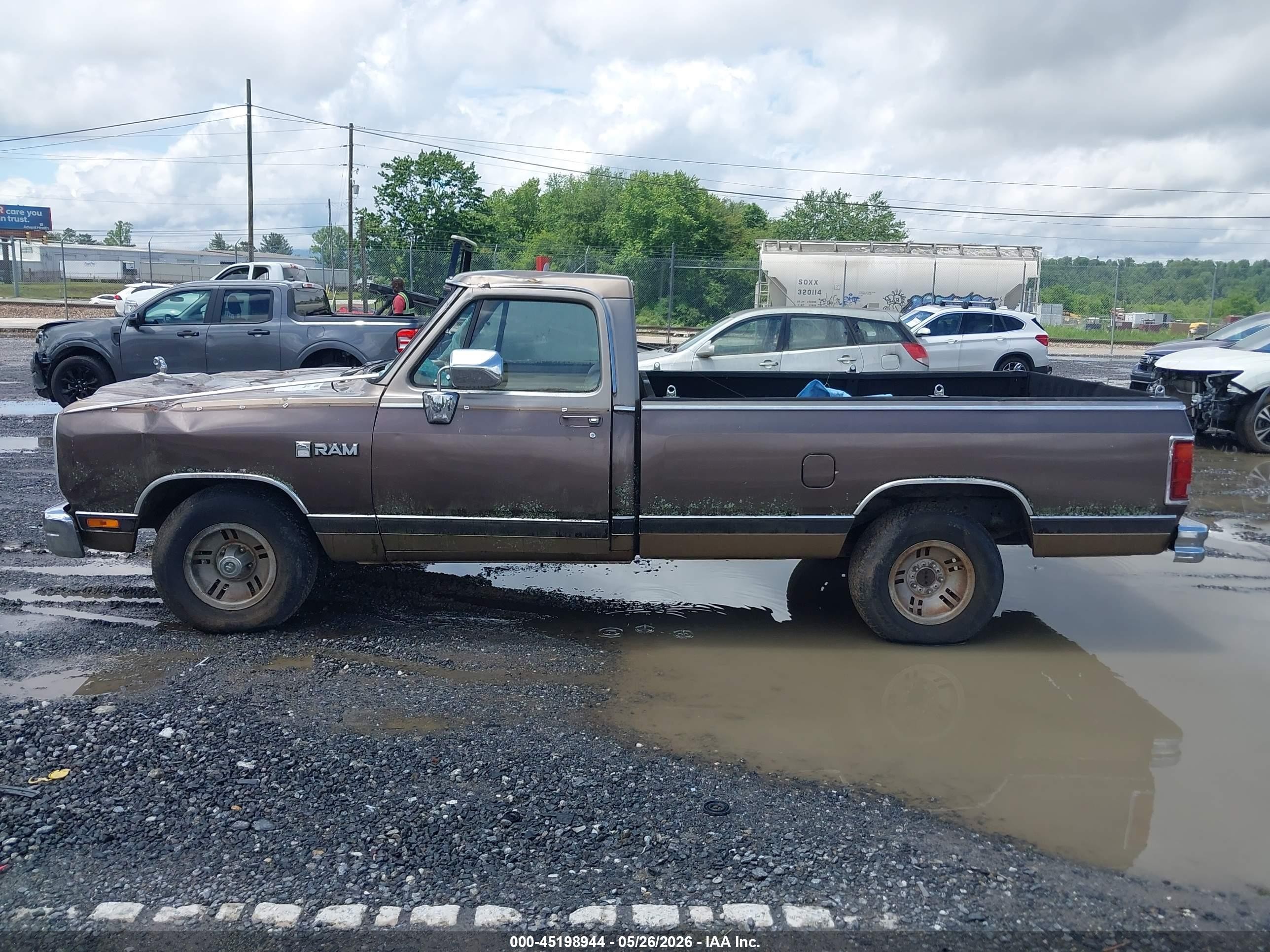 1989 Dodge D-series D150 Brown vin: 1B7FE16Y2KS070296