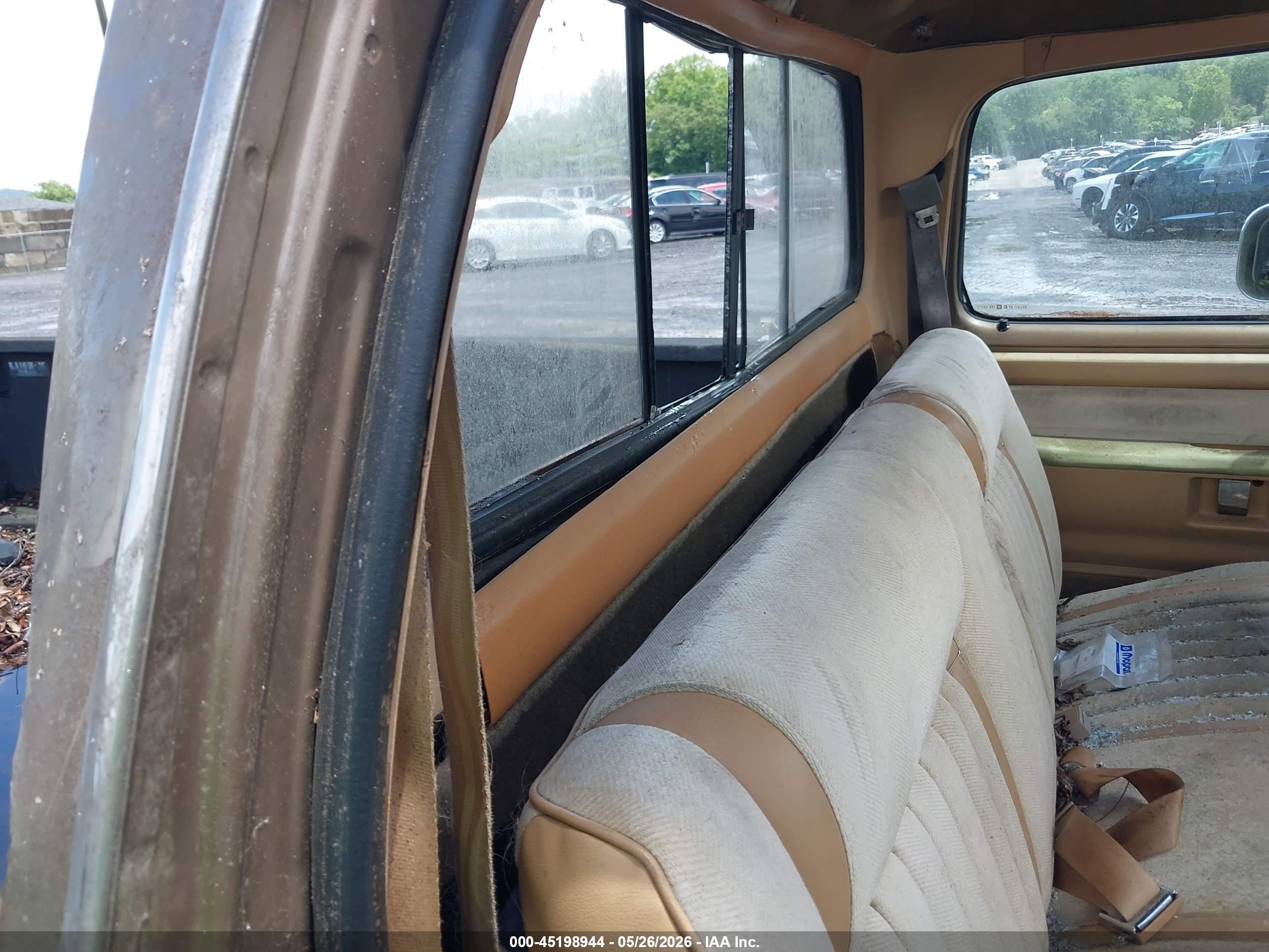 1989 Dodge D-series D150 Brown vin: 1B7FE16Y2KS070296