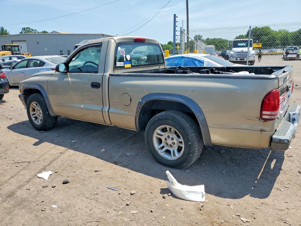 2002 Dodge Dakota Base, Sxt Gold vin: 1B7FL16X12S590325