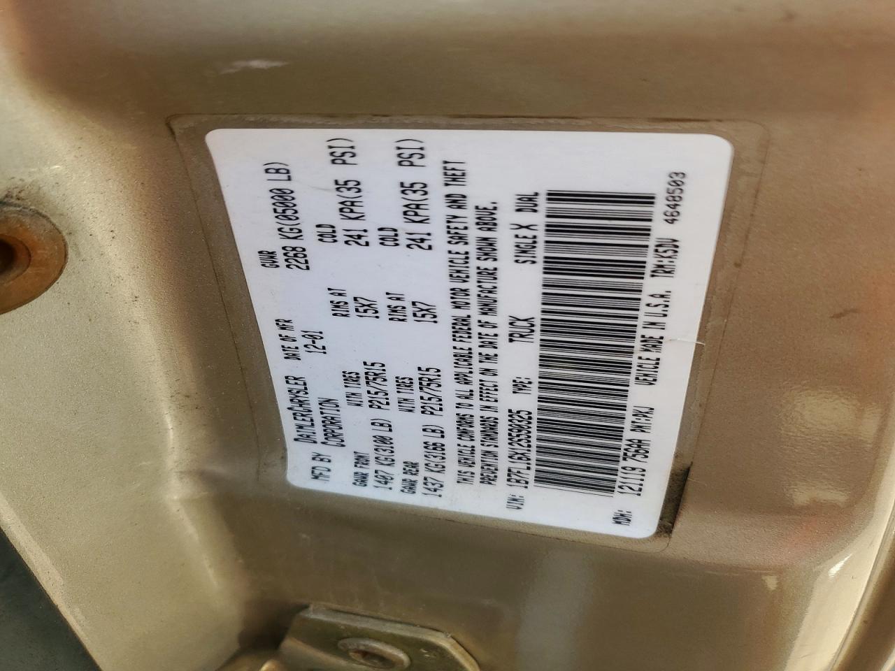 2002 Dodge Dakota Base, Sxt Gold vin: 1B7FL16X12S590325