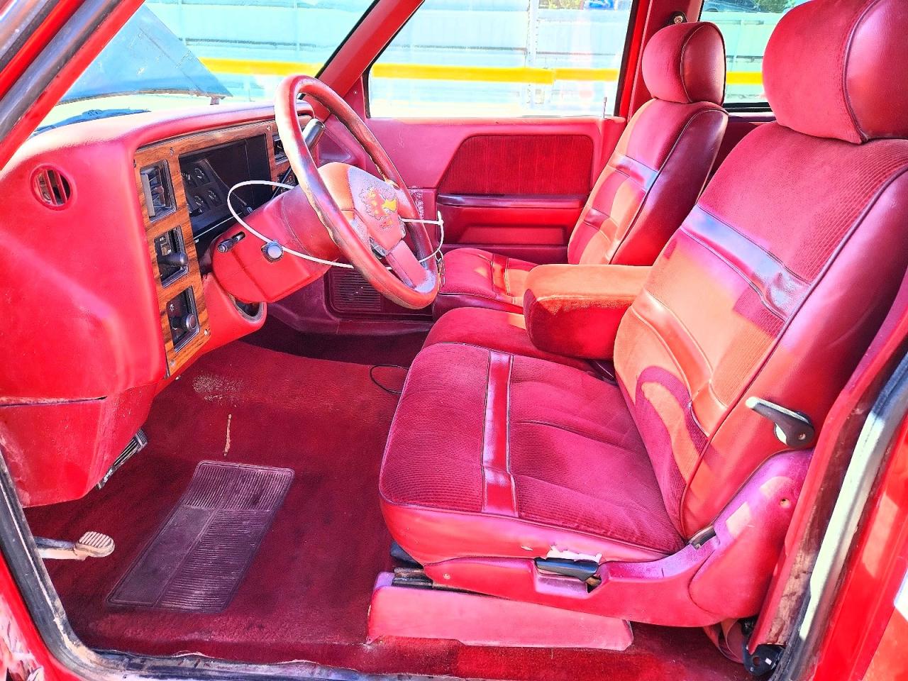 1992 Dodge Dakota Two Tone vin: 1B7FL23X3NS647378