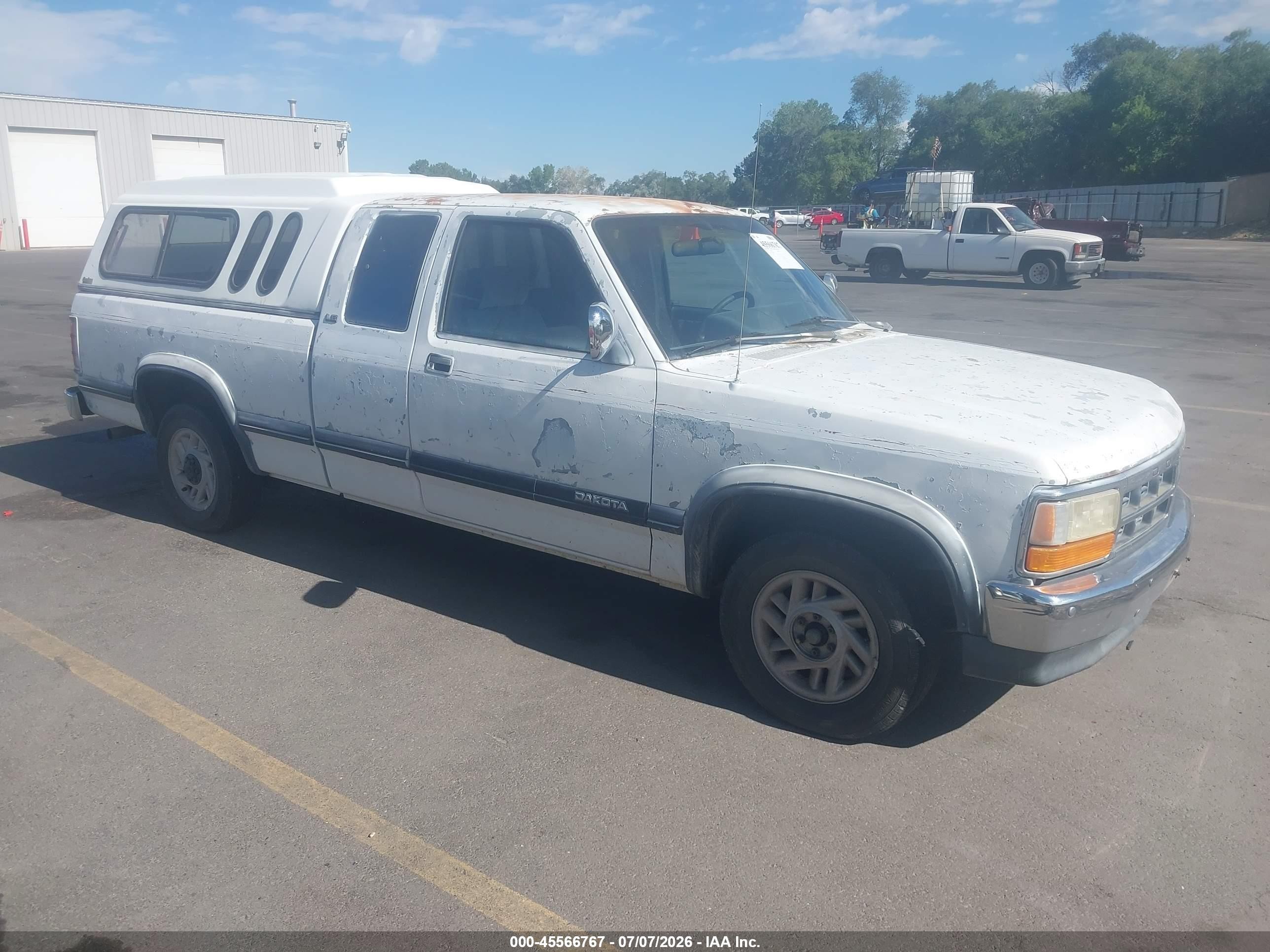 1993 Dodge Dakota   White vin: 1B7FL23X5PS286075
