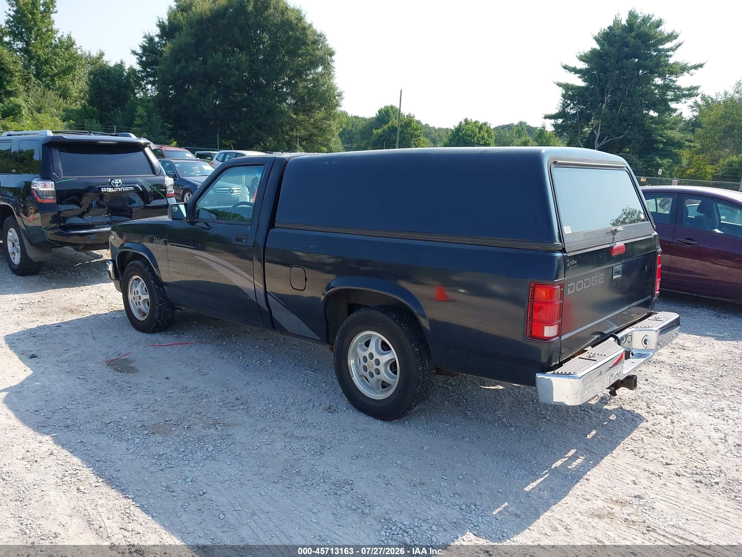1995 Dodge Dakota   Black vin: 1B7FL26X1SW905686
