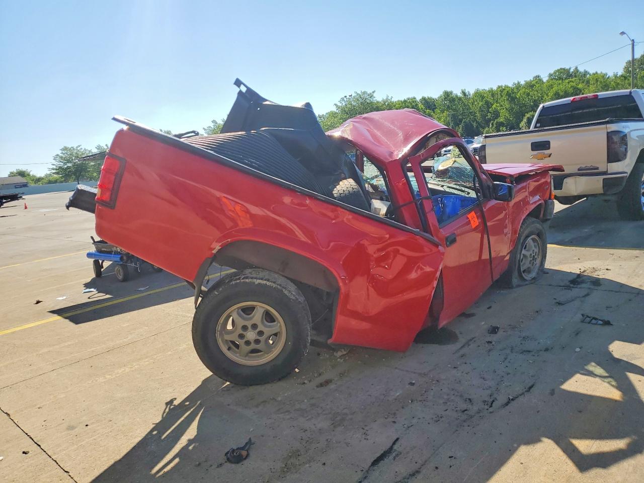 1995 Dodge Dakota Red vin: 1B7FL26X1SW942950