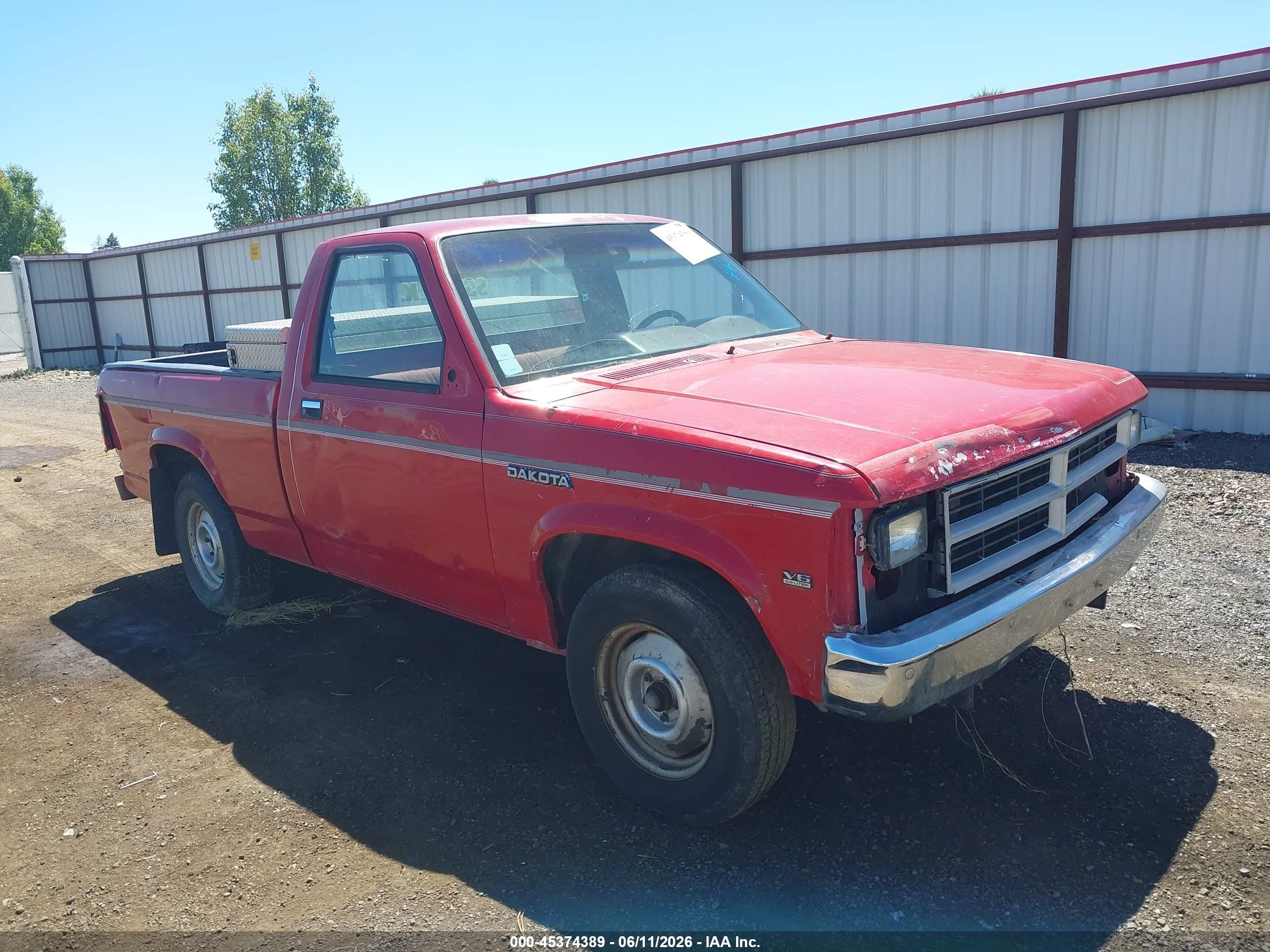 1989 Dodge Dakota   Красный vin: 1B7FL26X3KS004570