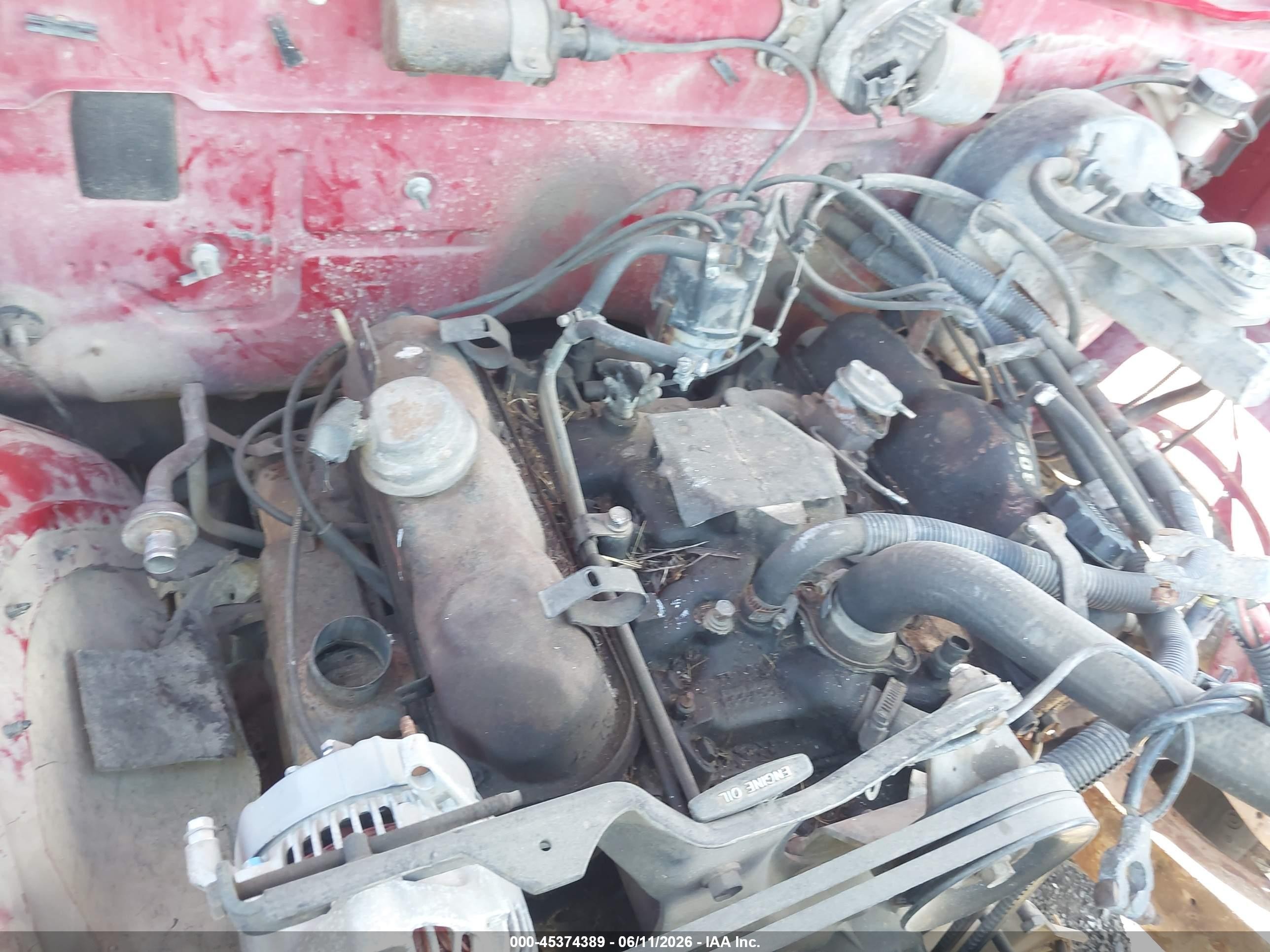 1989 Dodge Dakota   Red vin: 1B7FL26X3KS004570