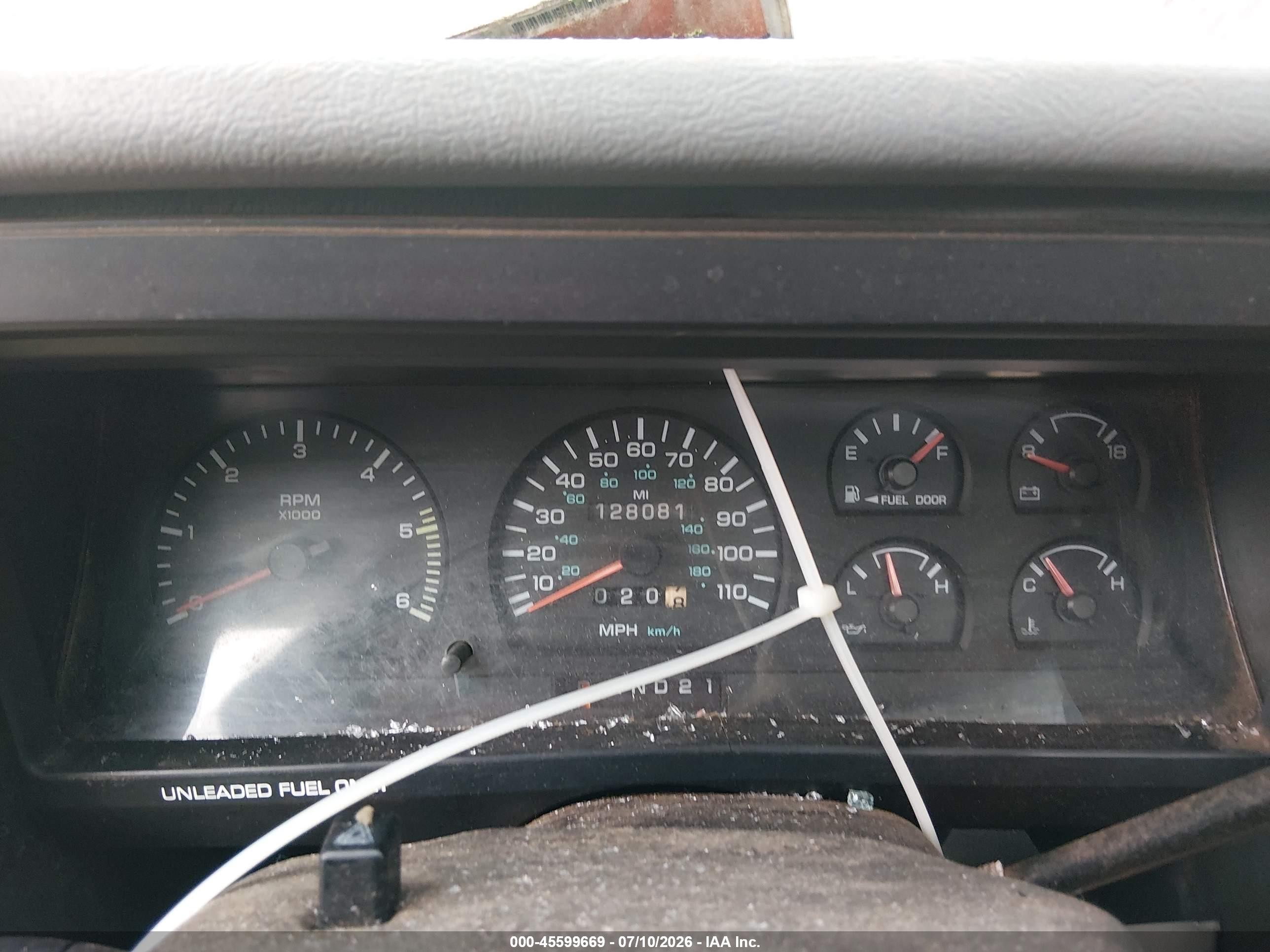 1994 Dodge Dakota   Красный vin: 1B7FL26X3RW136909