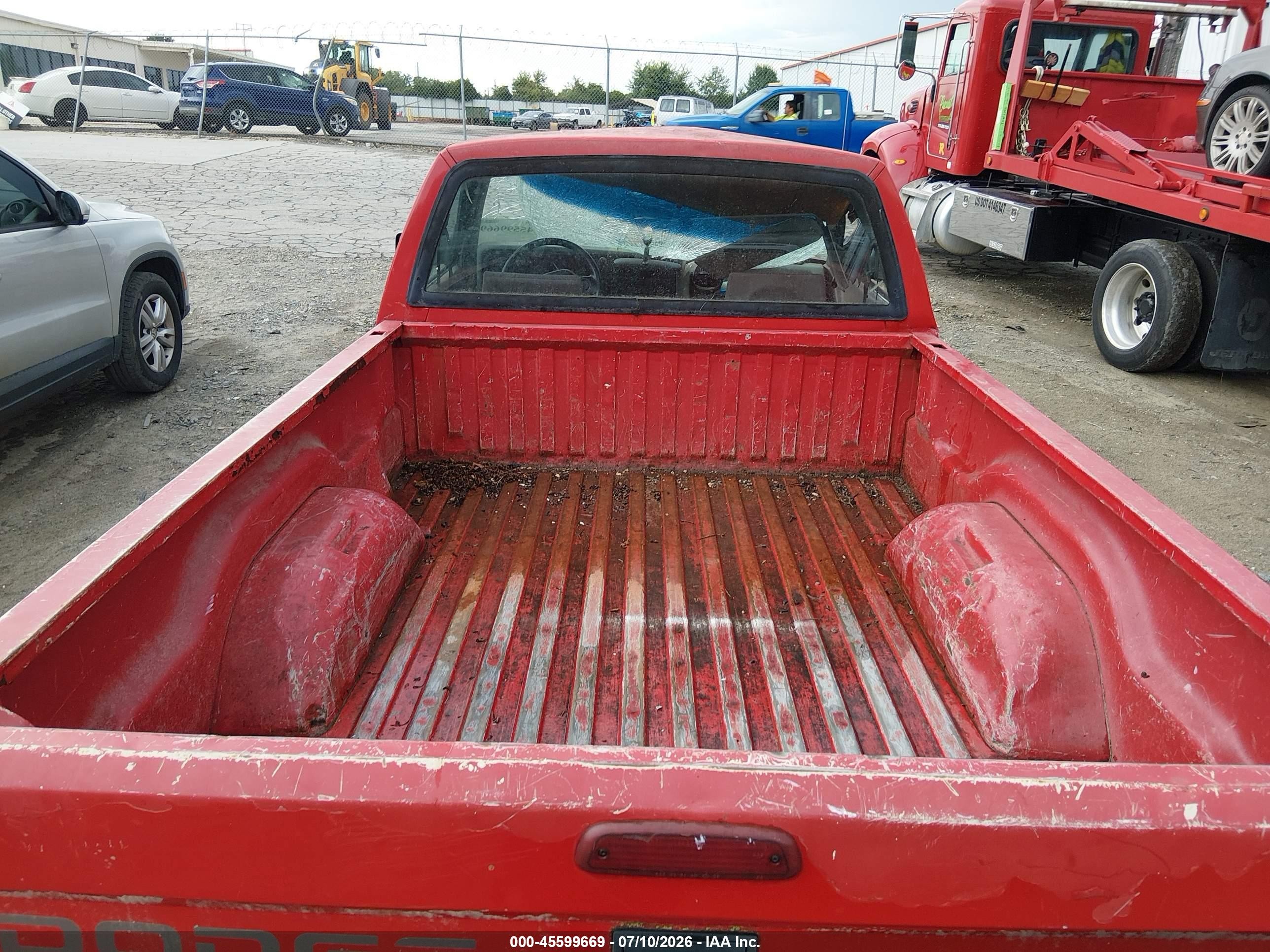 1994 Dodge Dakota   Красный vin: 1B7FL26X3RW136909