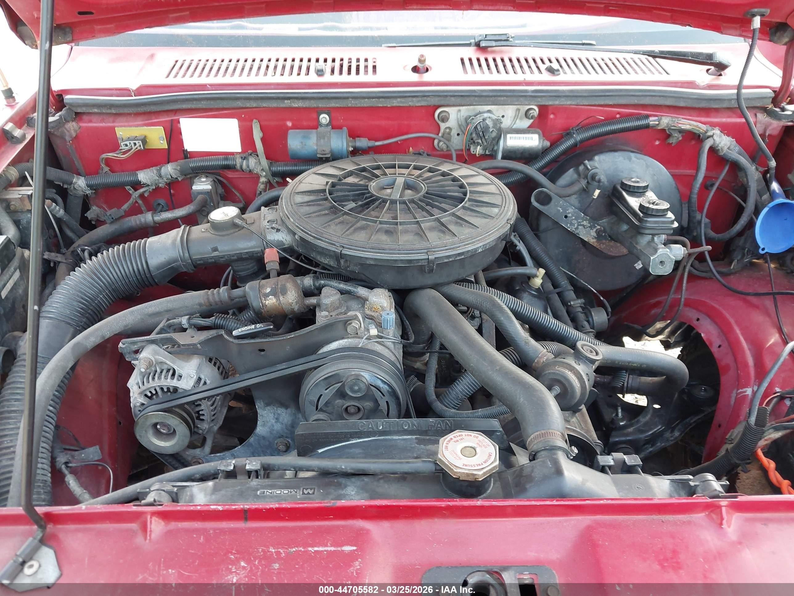 1989 Dodge Dakota   Red vin: 1B7FL26X4KS158673