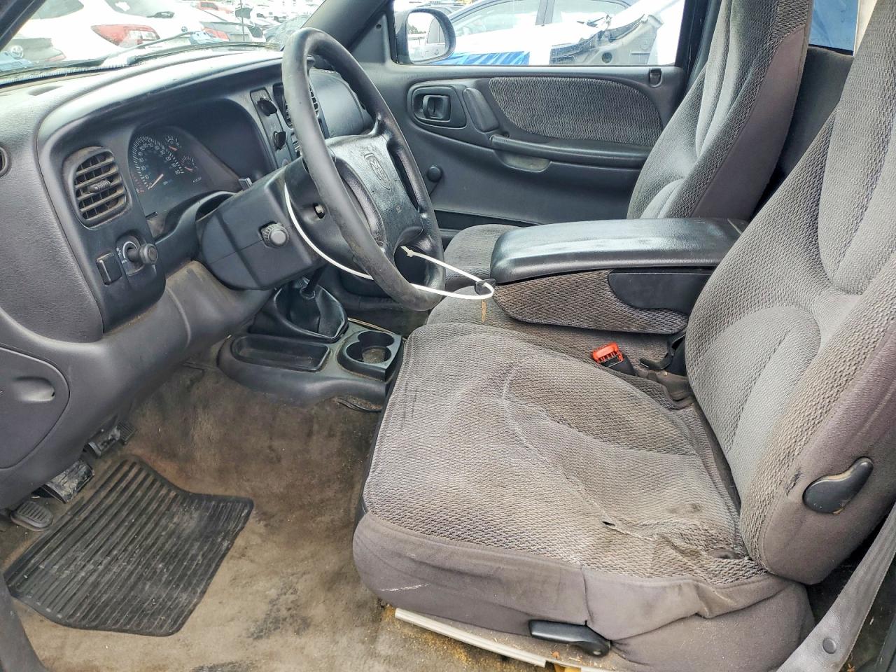 1997 Dodge Dakota Black vin: 1B7FL26X4VS252332