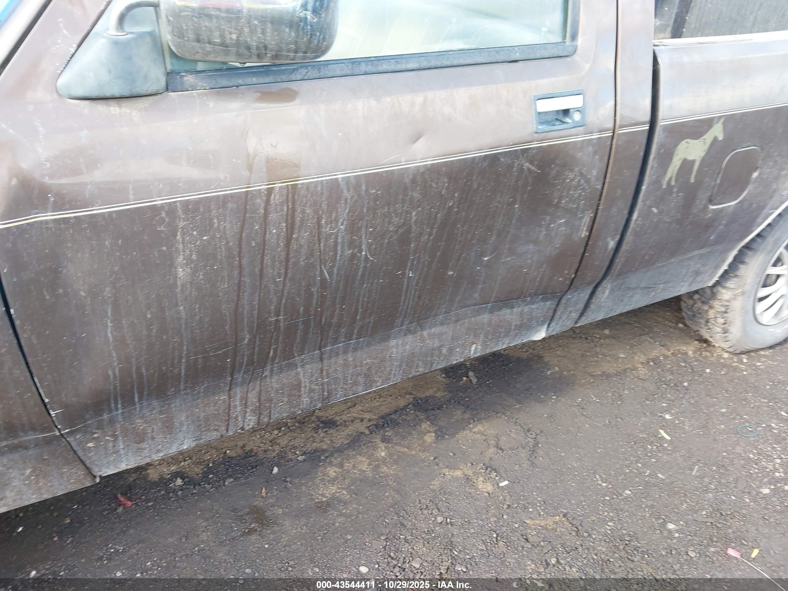 1989 Dodge Dakota   Brown vin: 1B7FL26X5KS160822