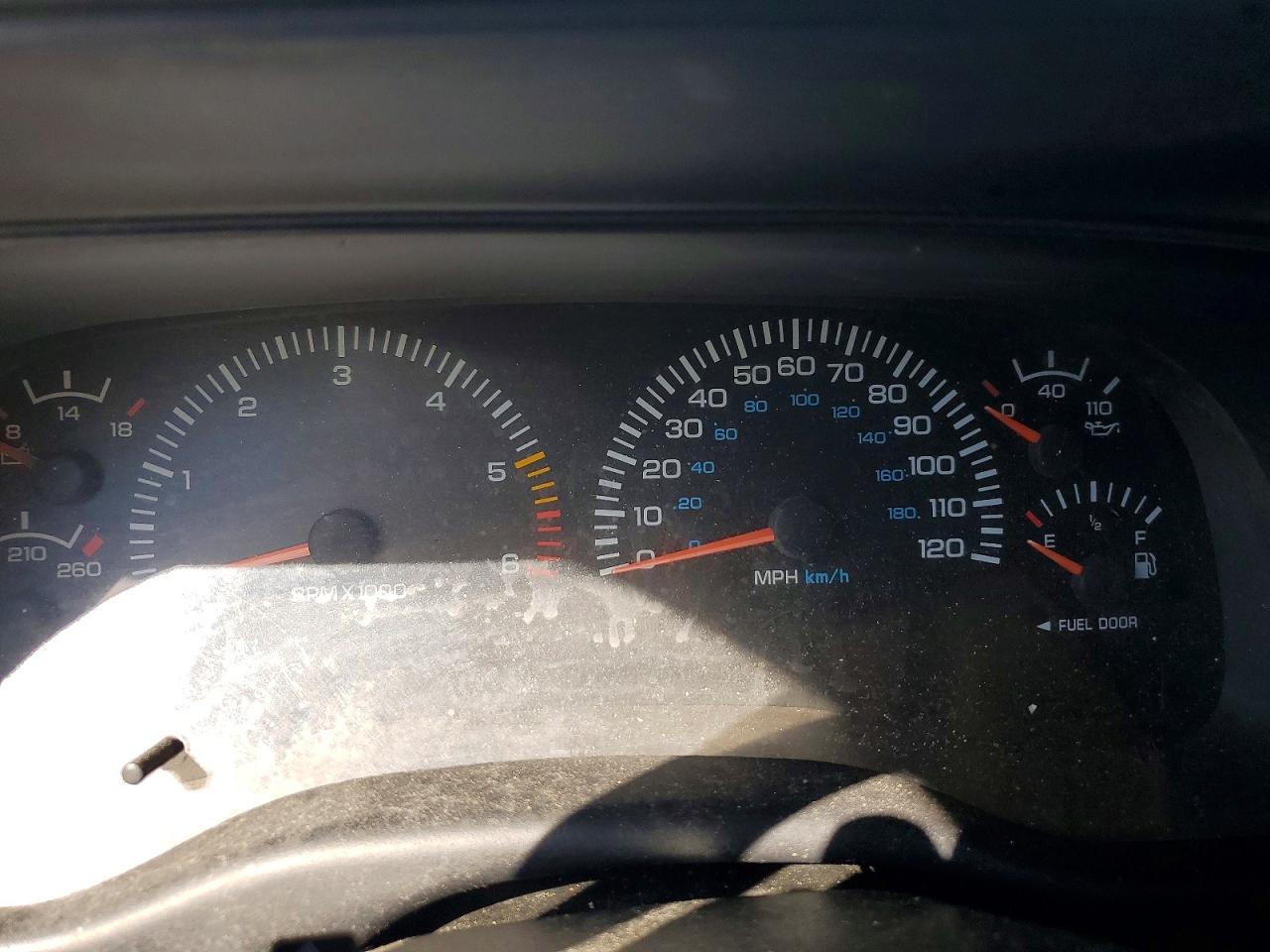 2000 Dodge Dakota Red vin: 1B7FL26X5YS548836