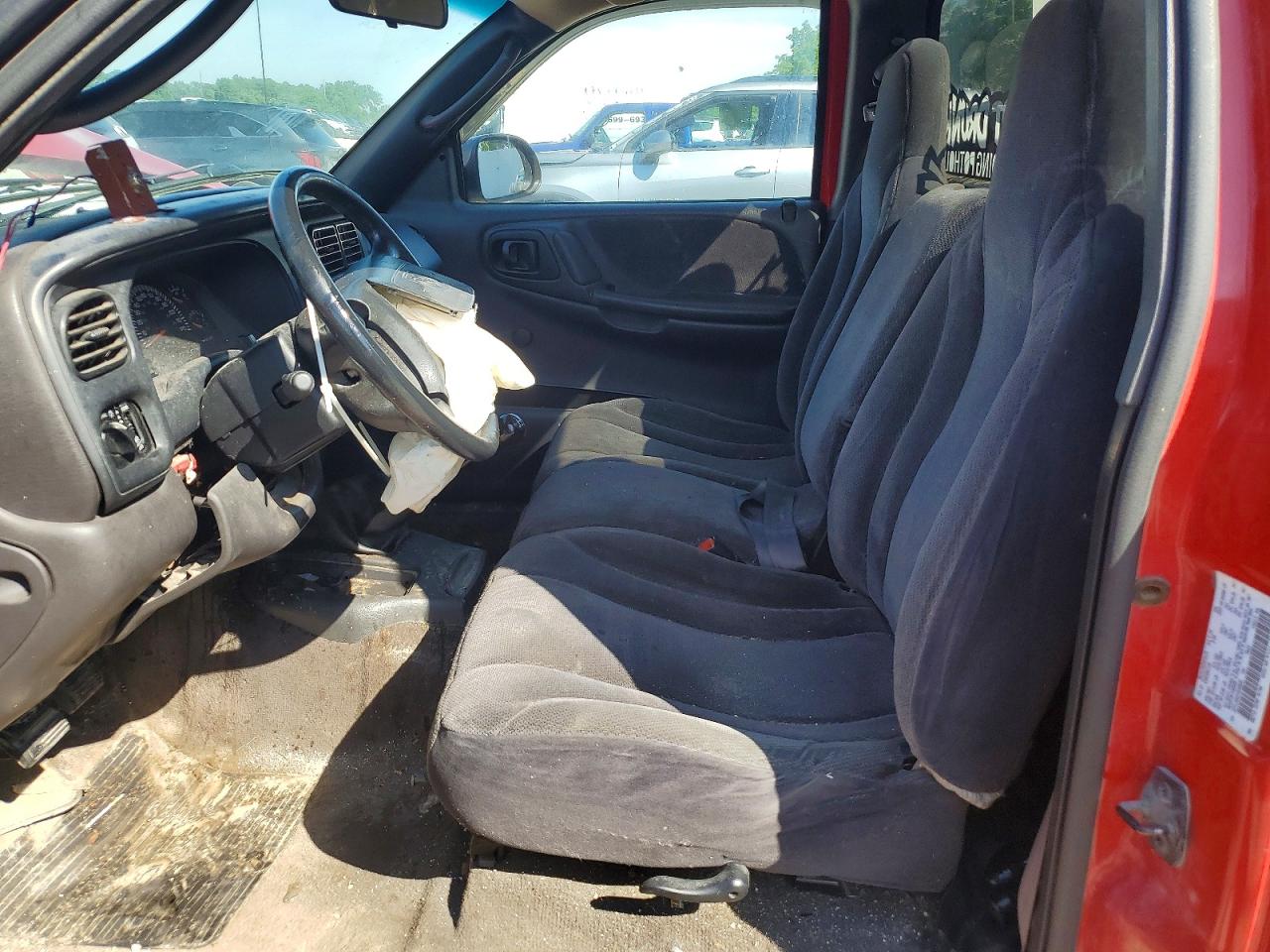 2000 Dodge Dakota Red vin: 1B7FL26X5YS548836