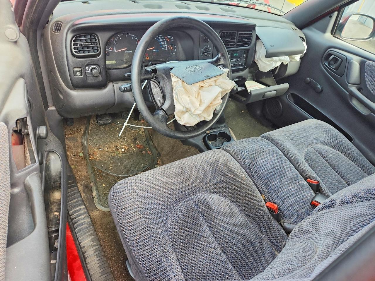 1997 Dodge Dakota Red vin: 1B7FL26X8VS193253