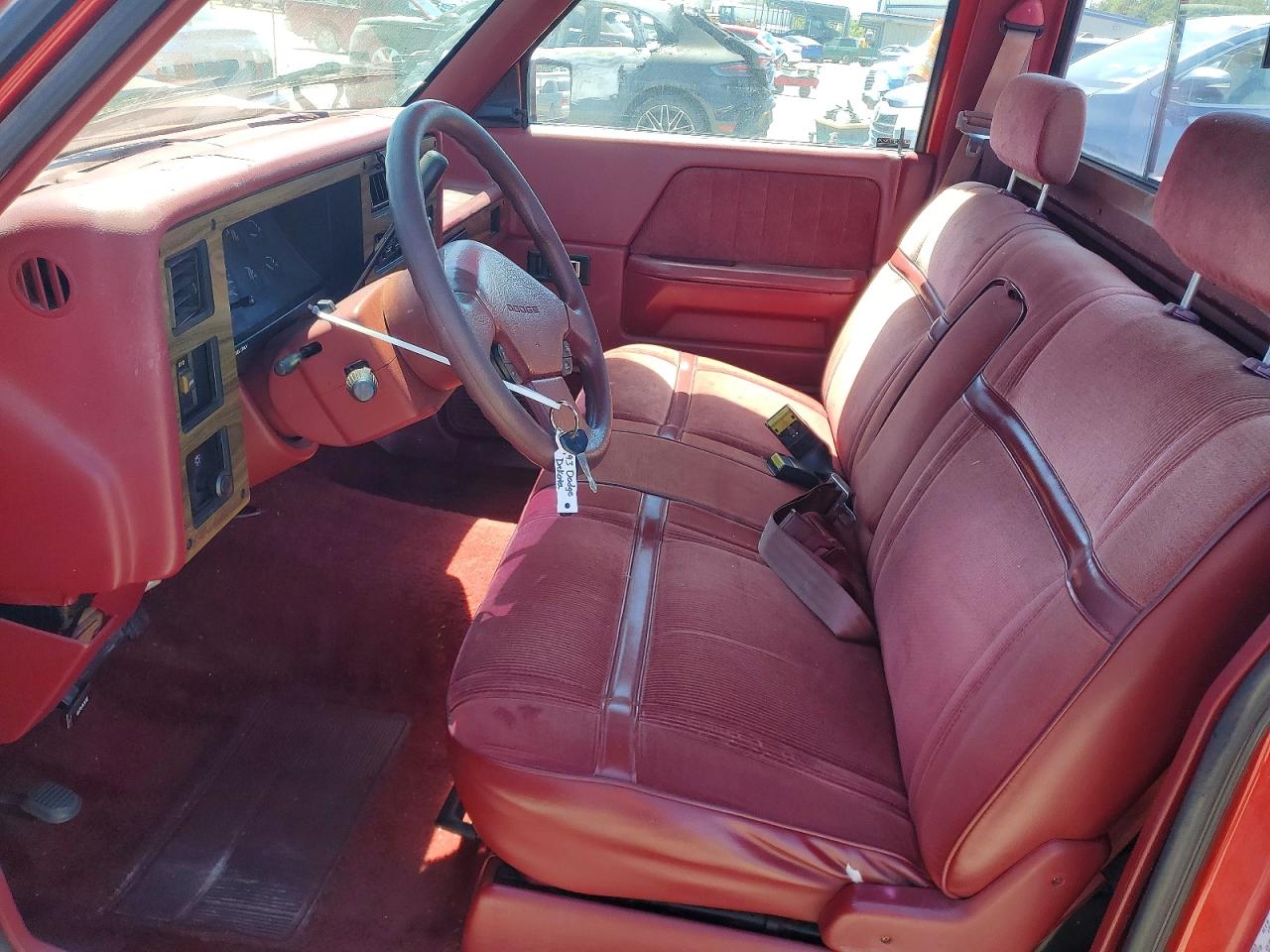 1993 Dodge Dakota Red vin: 1B7FL26X9PS281506