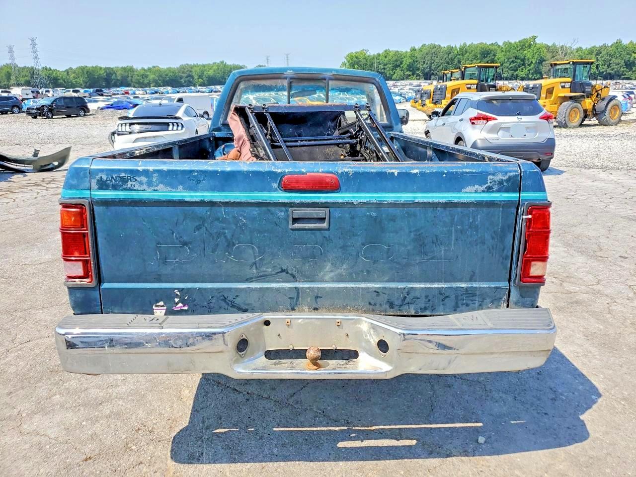 1994 Dodge Dakota Blue vin: 1B7FL26Y6RW114718