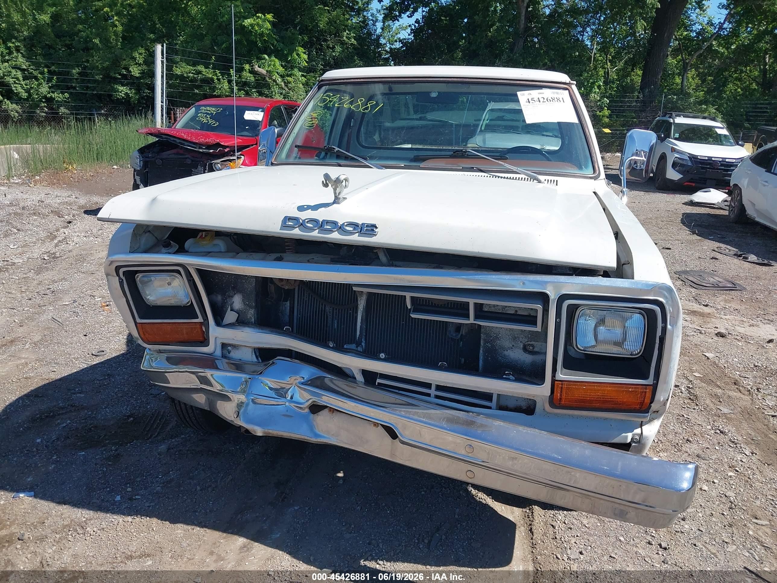 1984 Dodge D-series D150 White vin: 1B7GD14T0ES213071