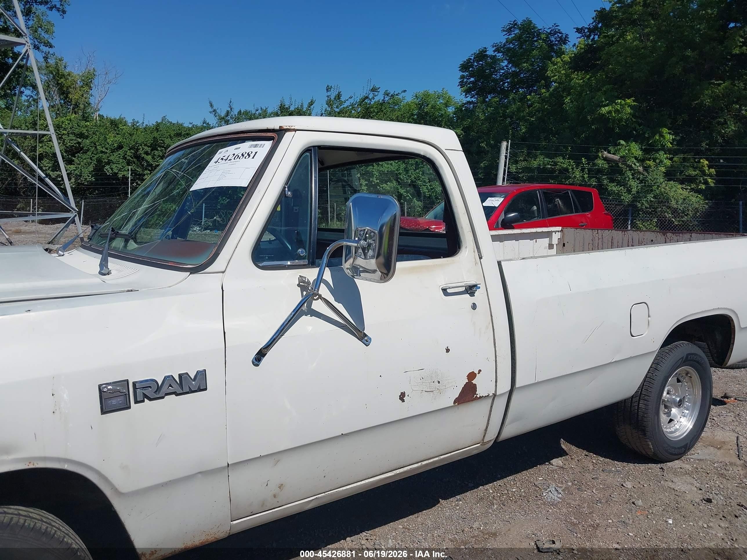 1984 Dodge D-series D150 White vin: 1B7GD14T0ES213071