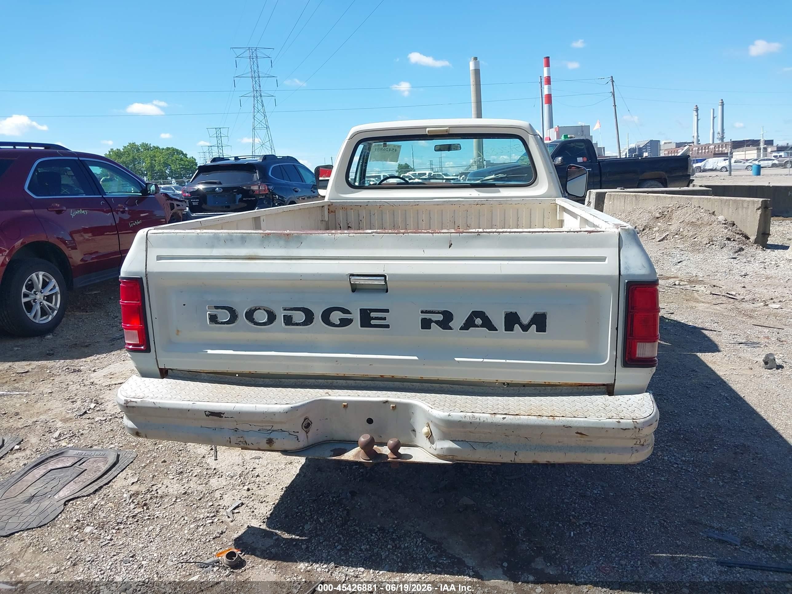 1984 Dodge D-series D150 White vin: 1B7GD14T0ES213071