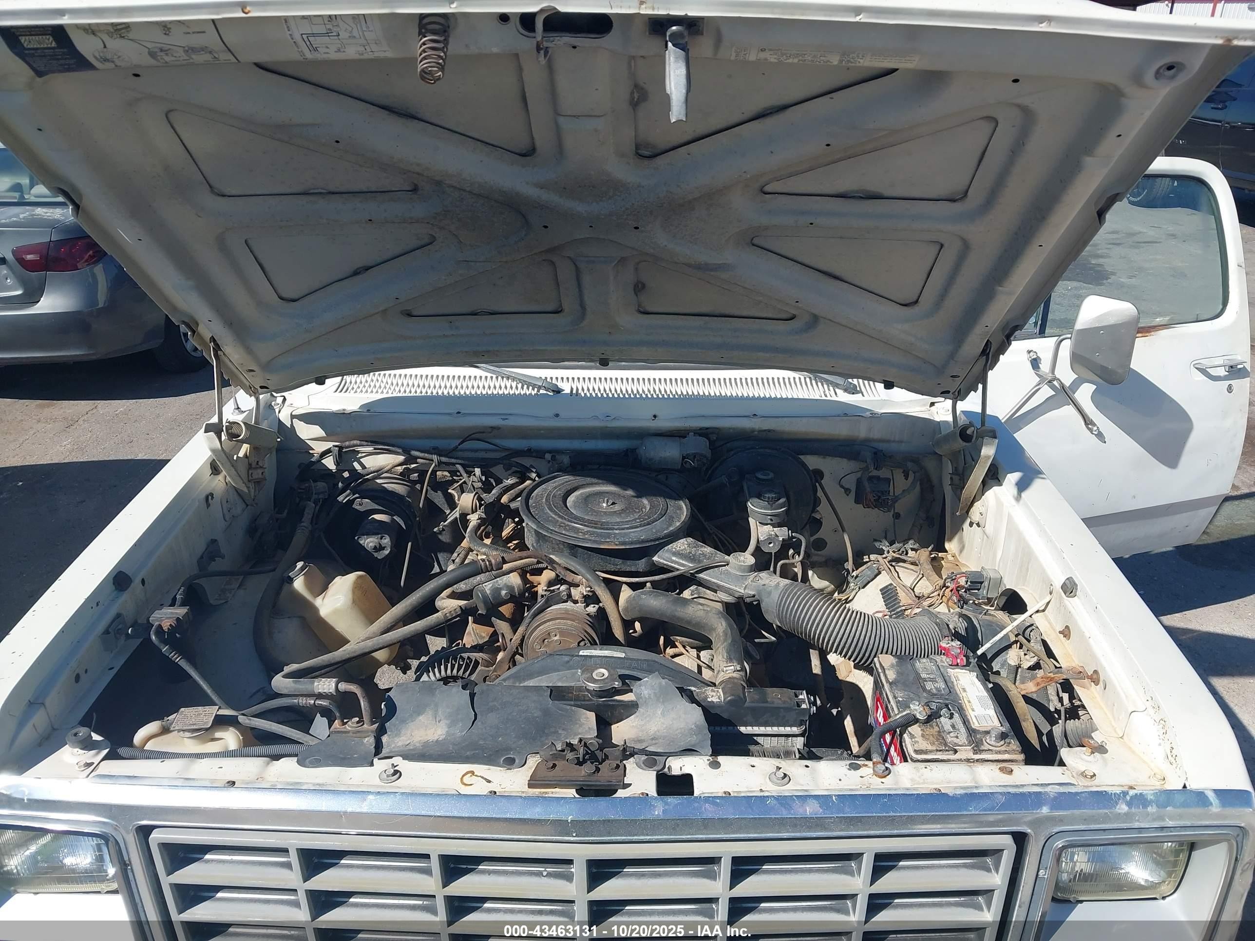 1985 Dodge D-series D100/d150 White vin: 1B7GD14T5FS613600