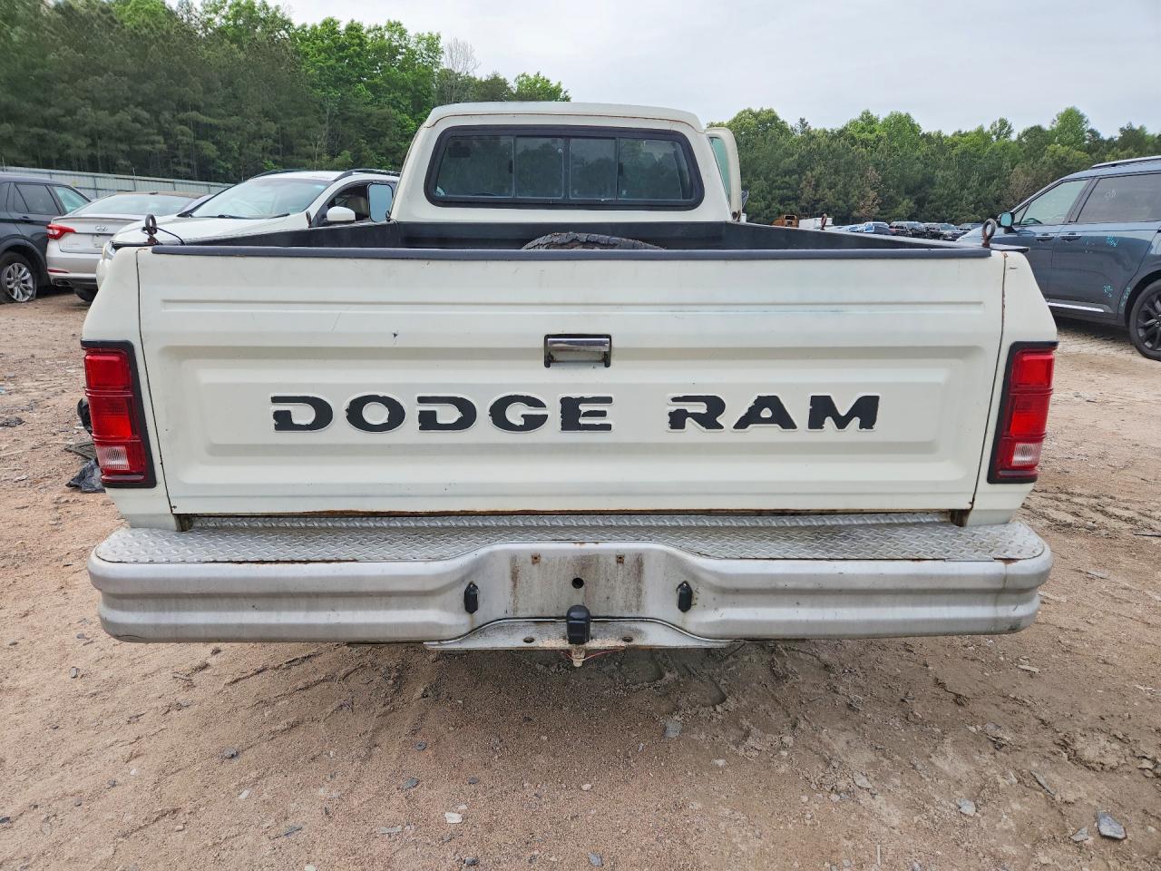 1984 Dodge D-series D150 White vin: 1B7GD14T6ES293251