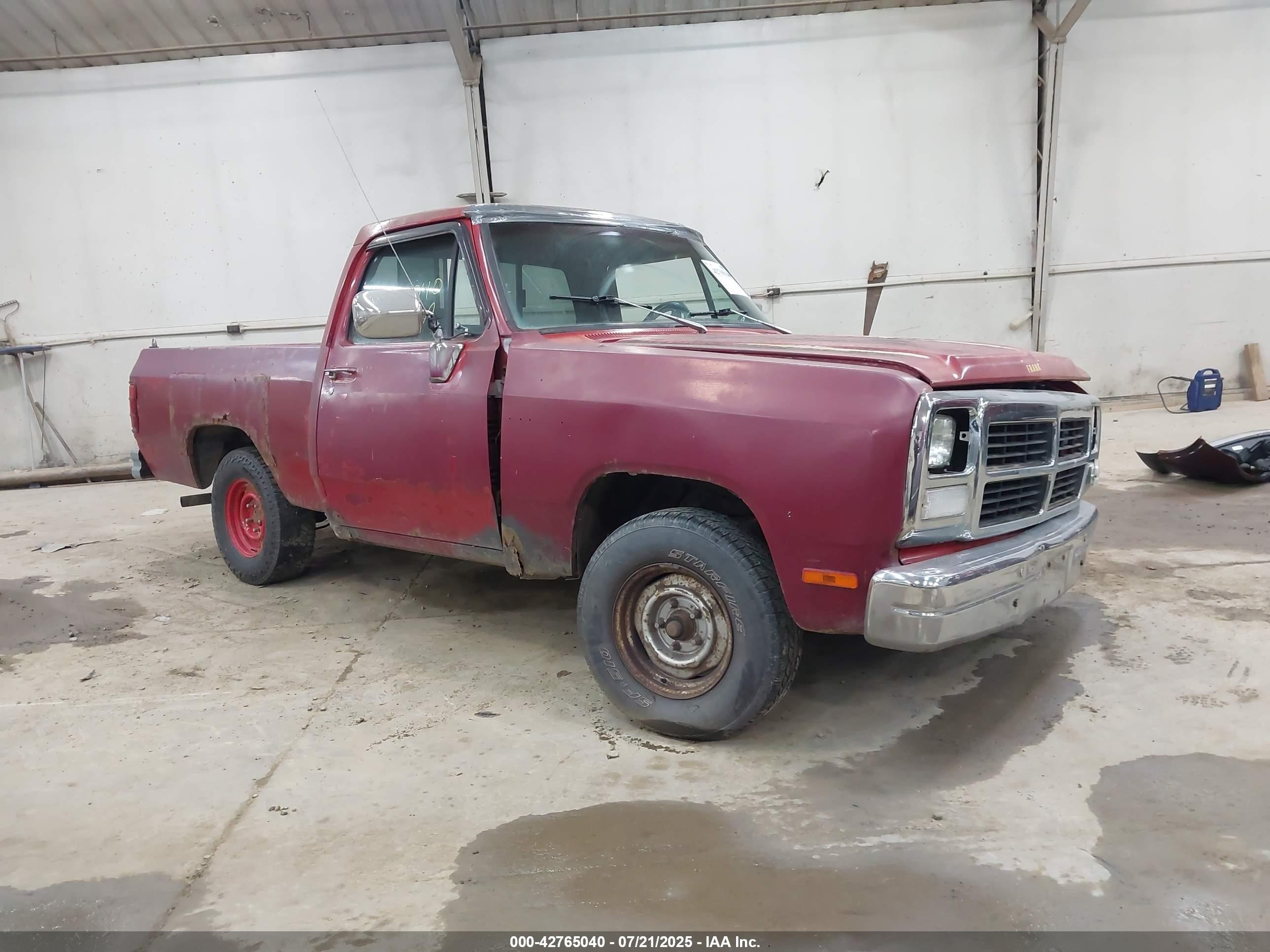 1991 Dodge D-series D150s Red vin: 1B7GE06YXMS226067