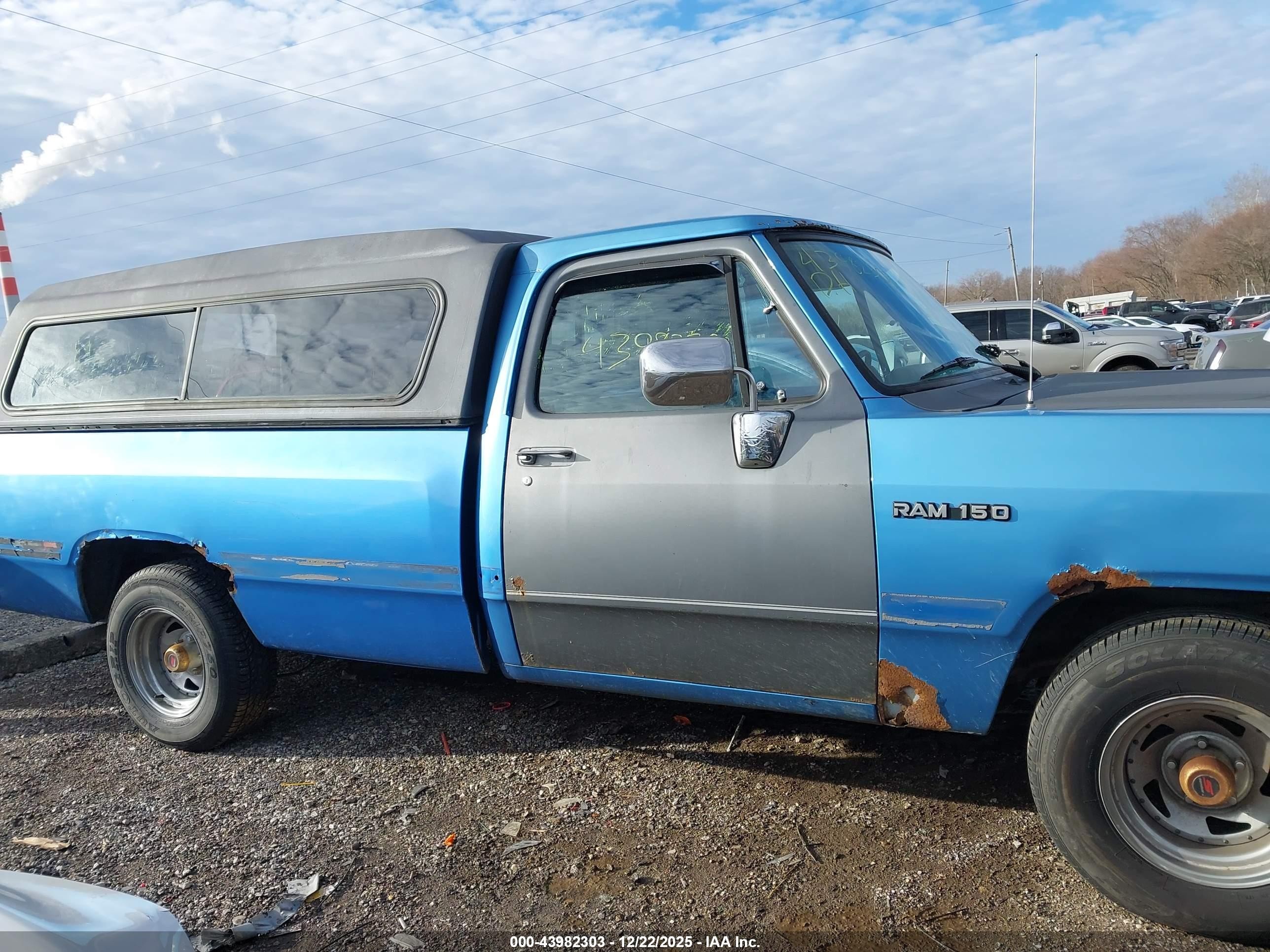 1991 Dodge D-series D150 Blue vin: 1B7GE16Y0MS238220
