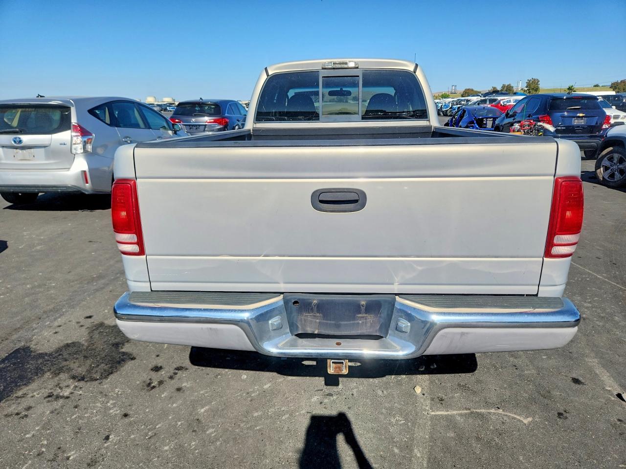 2000 Dodge Dakota Серебряный vin: 1B7GG22X9YS611659
