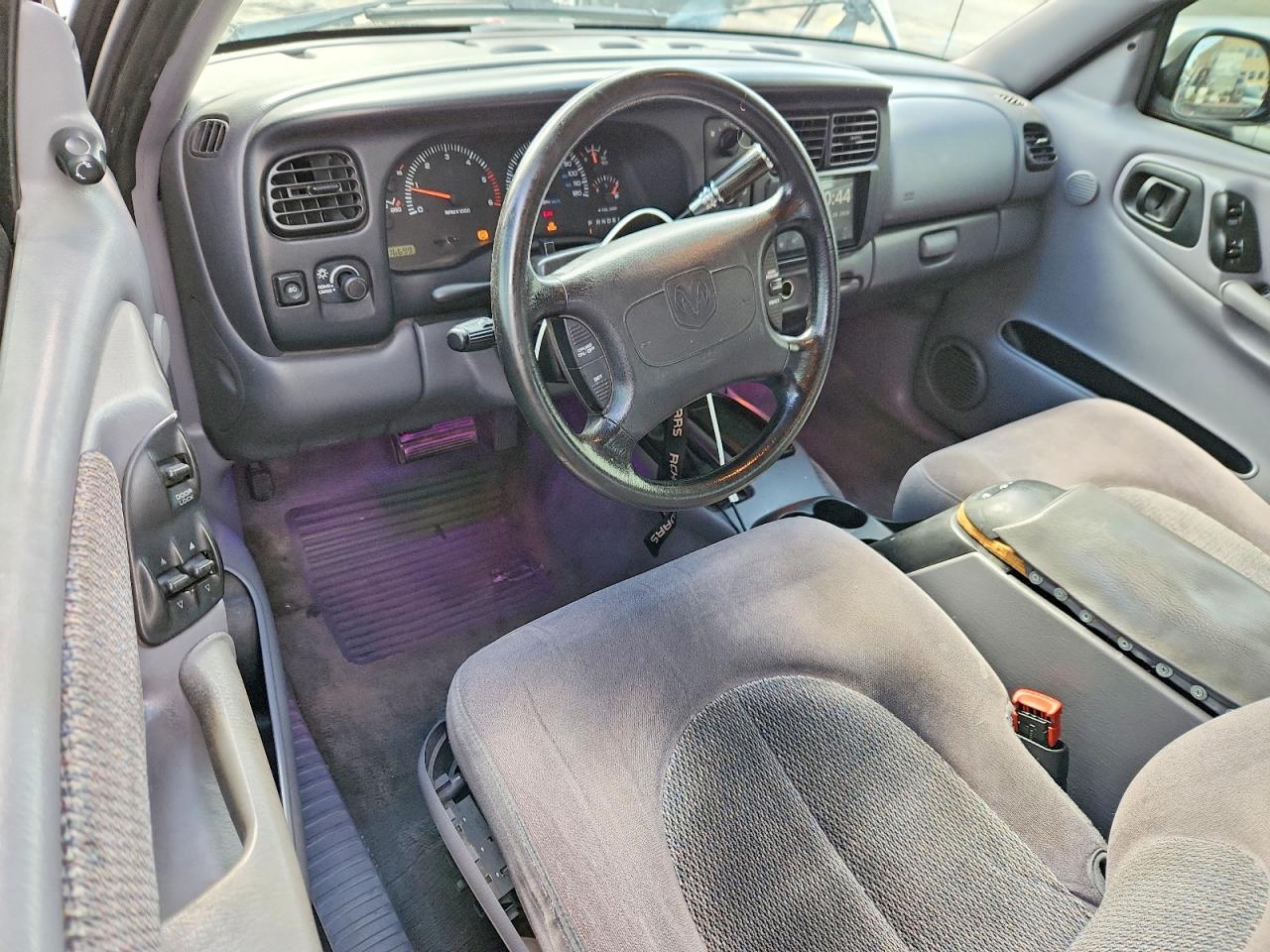 1998 Dodge Dakota Purple vin: 1B7GG22Y0WS600099