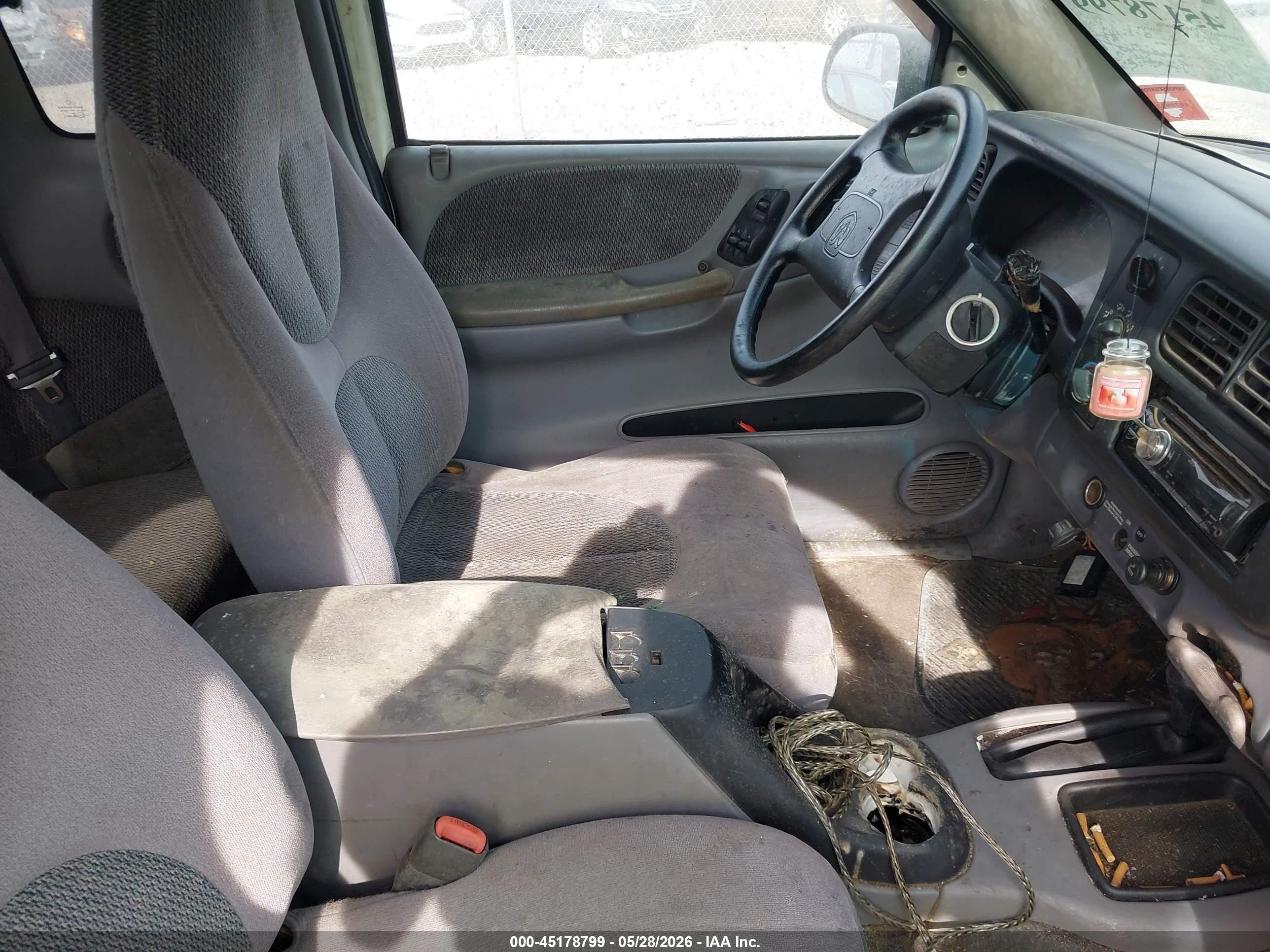 1998 Dodge Dakota Slt/sport Белый vin: 1B7GG22Y4WS607086