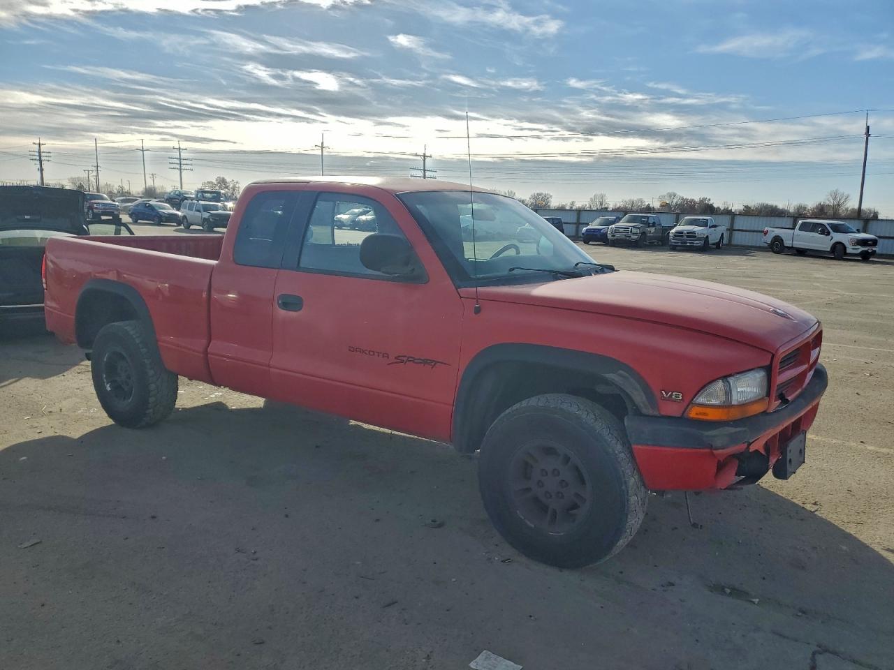 1999 Dodge Dakota Красный vin: 1B7GG22Y4XS291528