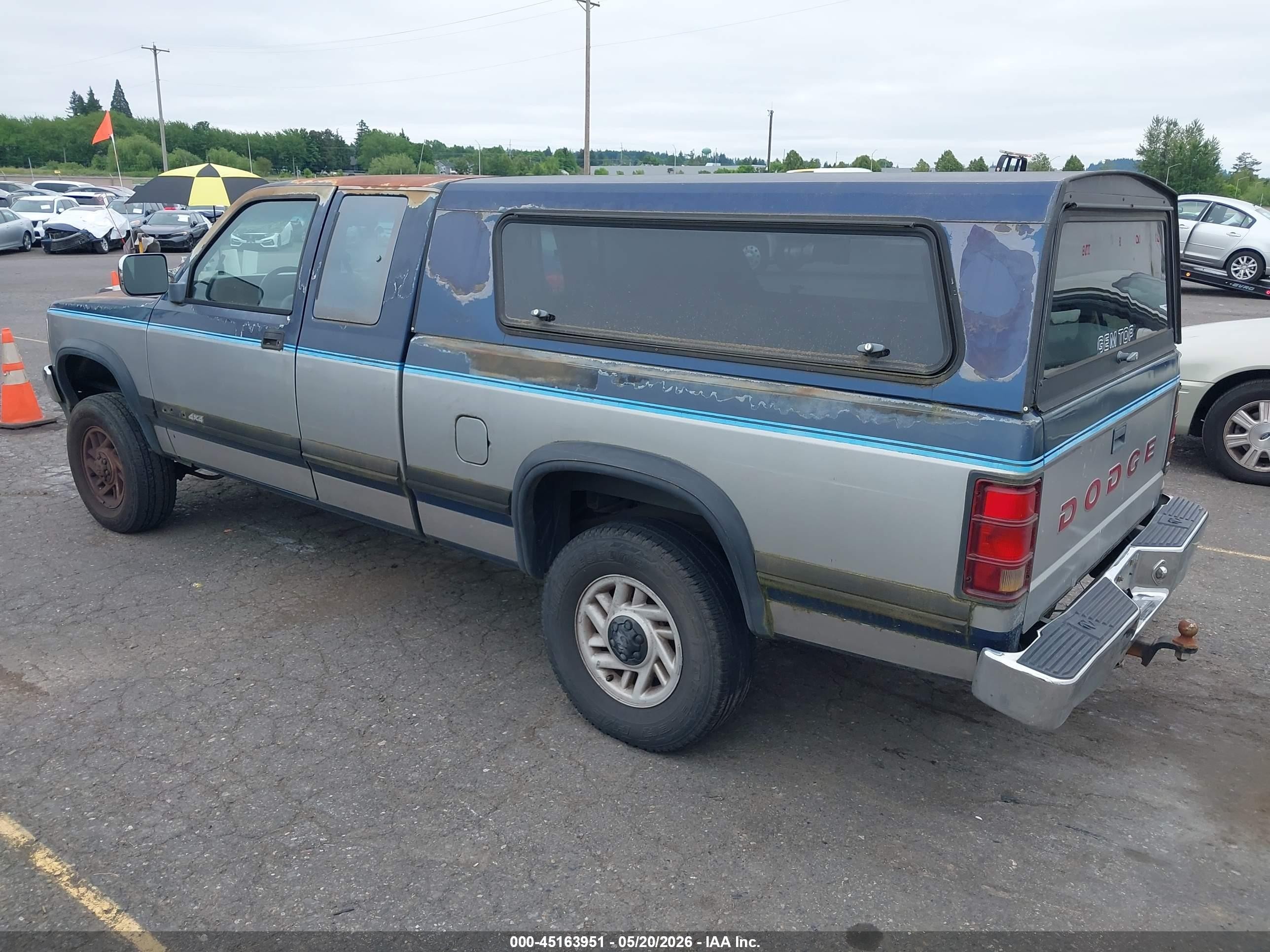 1993 Dodge Dakota   Dark Blue vin: 1B7GG23X0PS161042