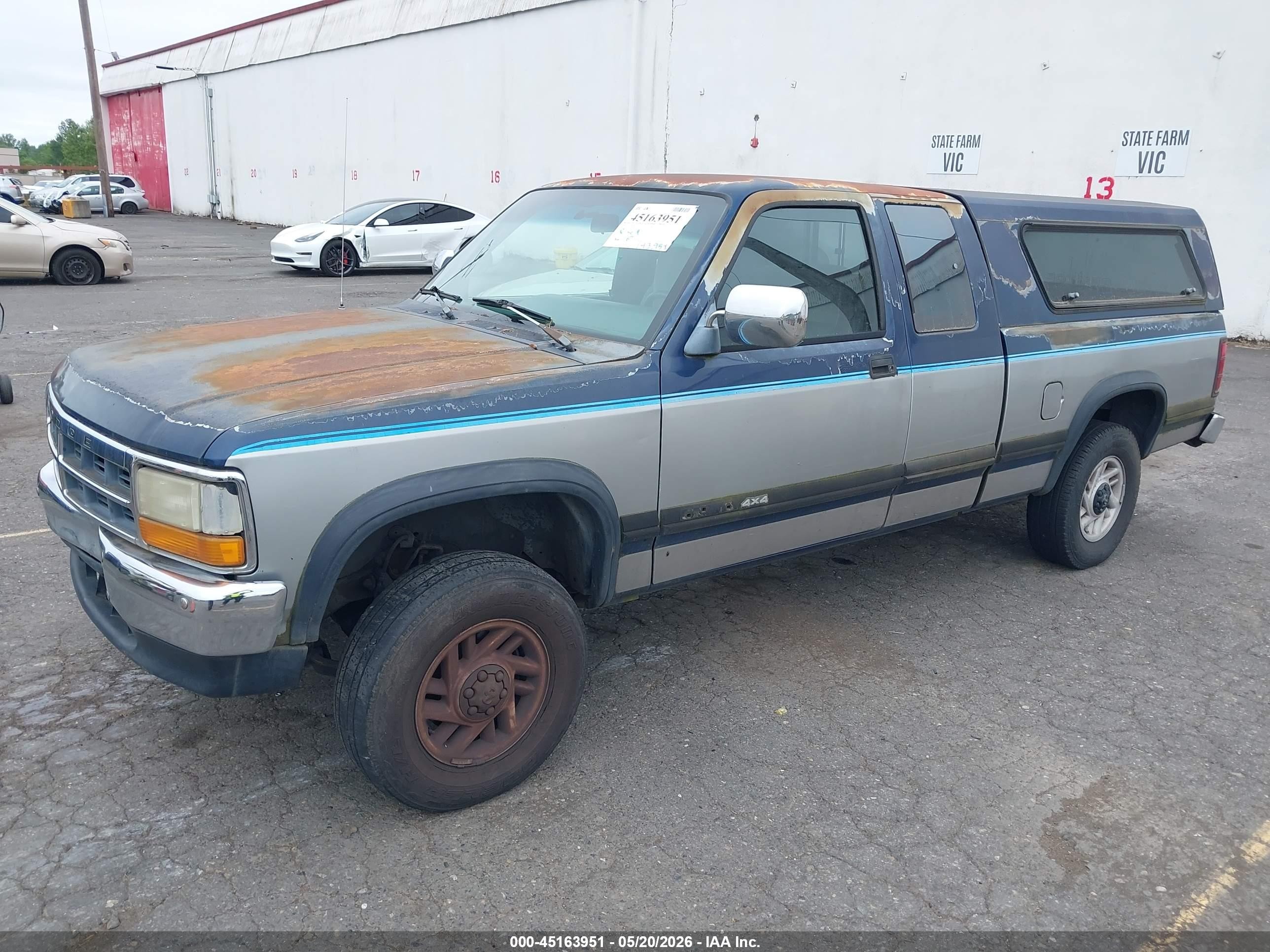 1993 Dodge Dakota   Dark Blue vin: 1B7GG23X0PS161042