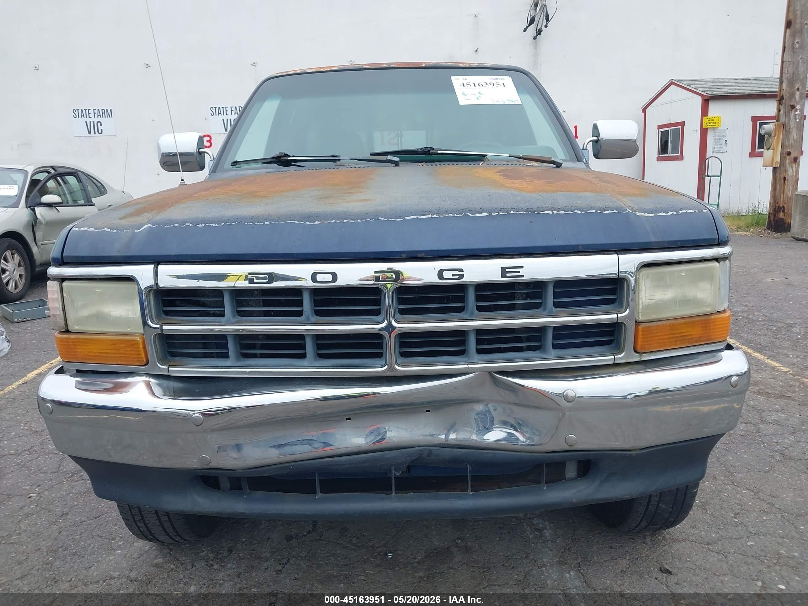 1993 Dodge Dakota   Dark Blue vin: 1B7GG23X0PS161042