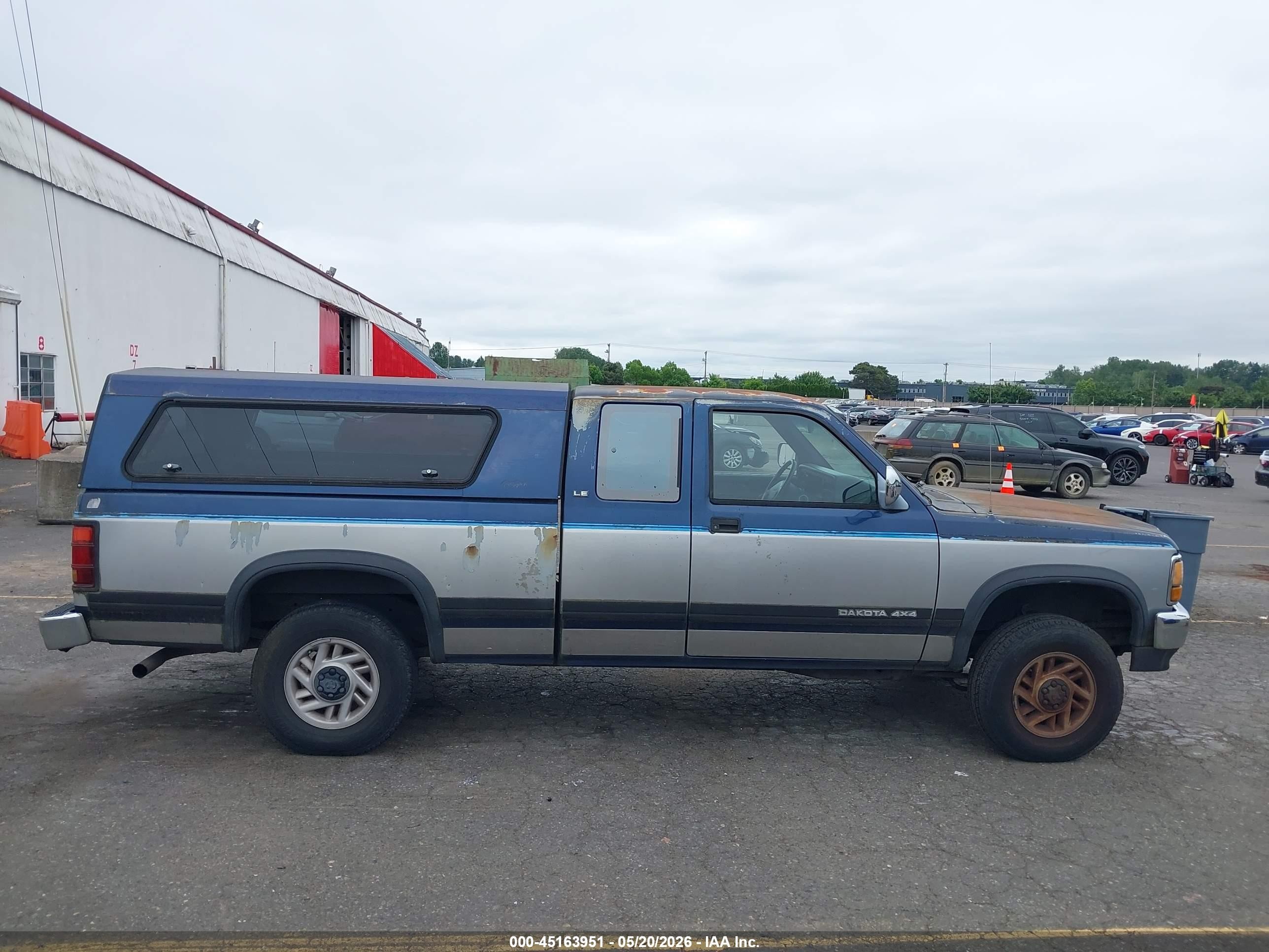 1993 Dodge Dakota   Dark Blue vin: 1B7GG23X0PS161042