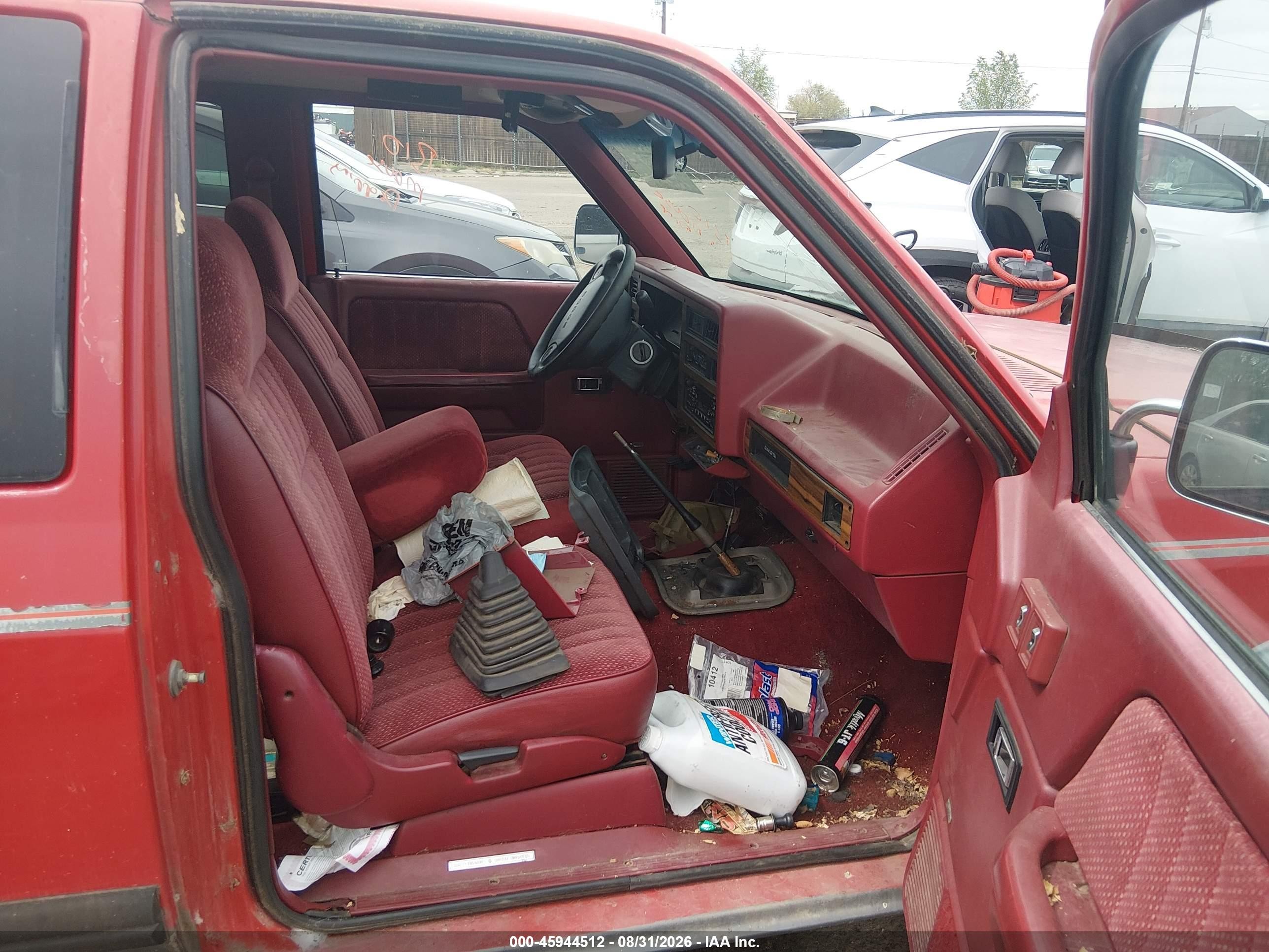 1994 Dodge Dakota Red vin: 1B7GG23X3RS656399