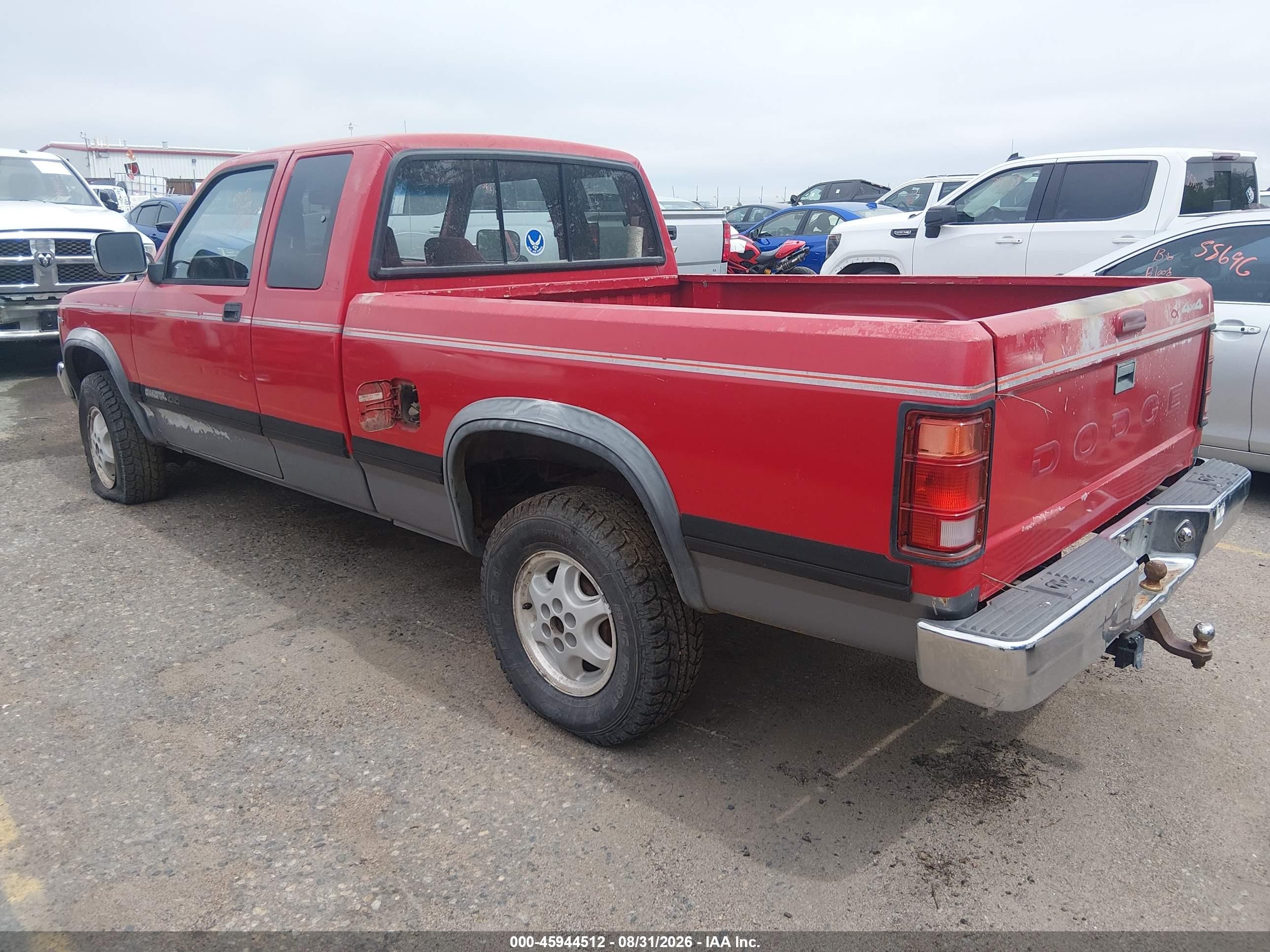 1994 Dodge Dakota Red vin: 1B7GG23X3RS656399